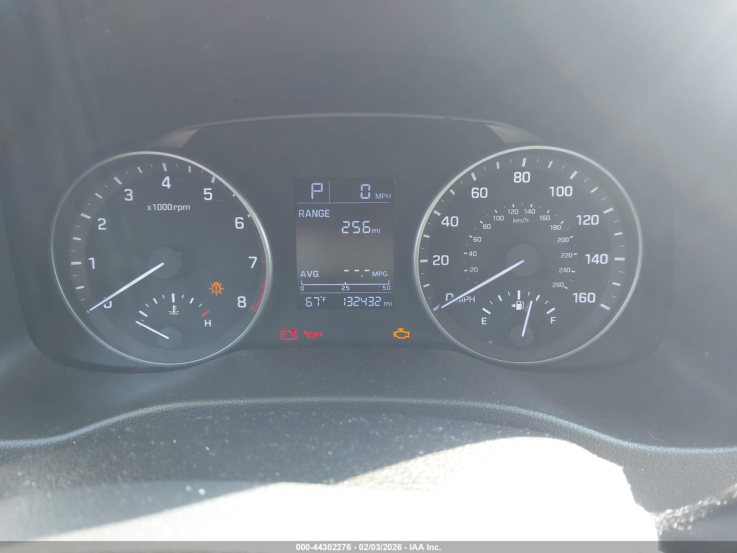 HYUNDAI ELANTRA image 7