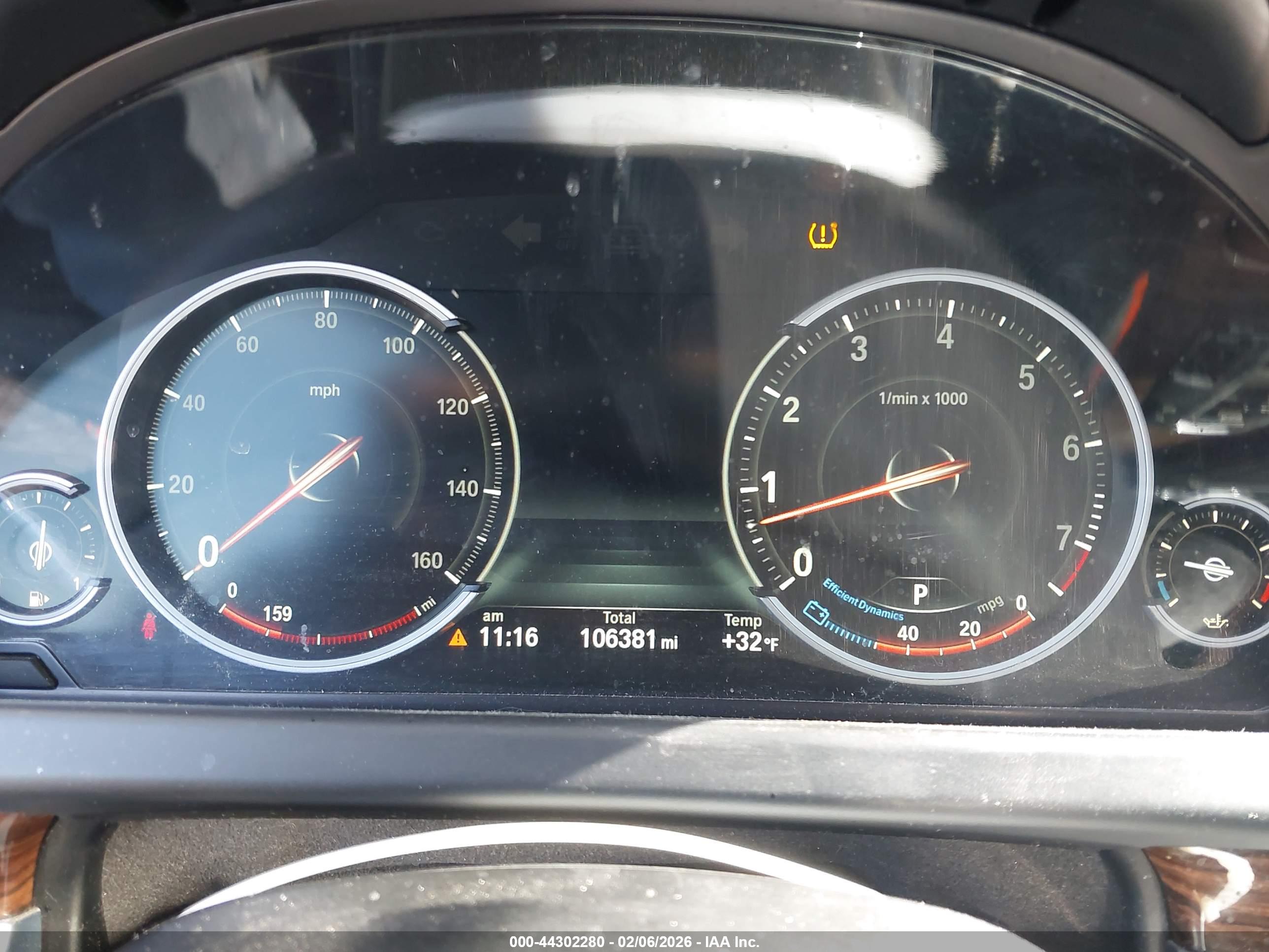 BMW 640I image 7