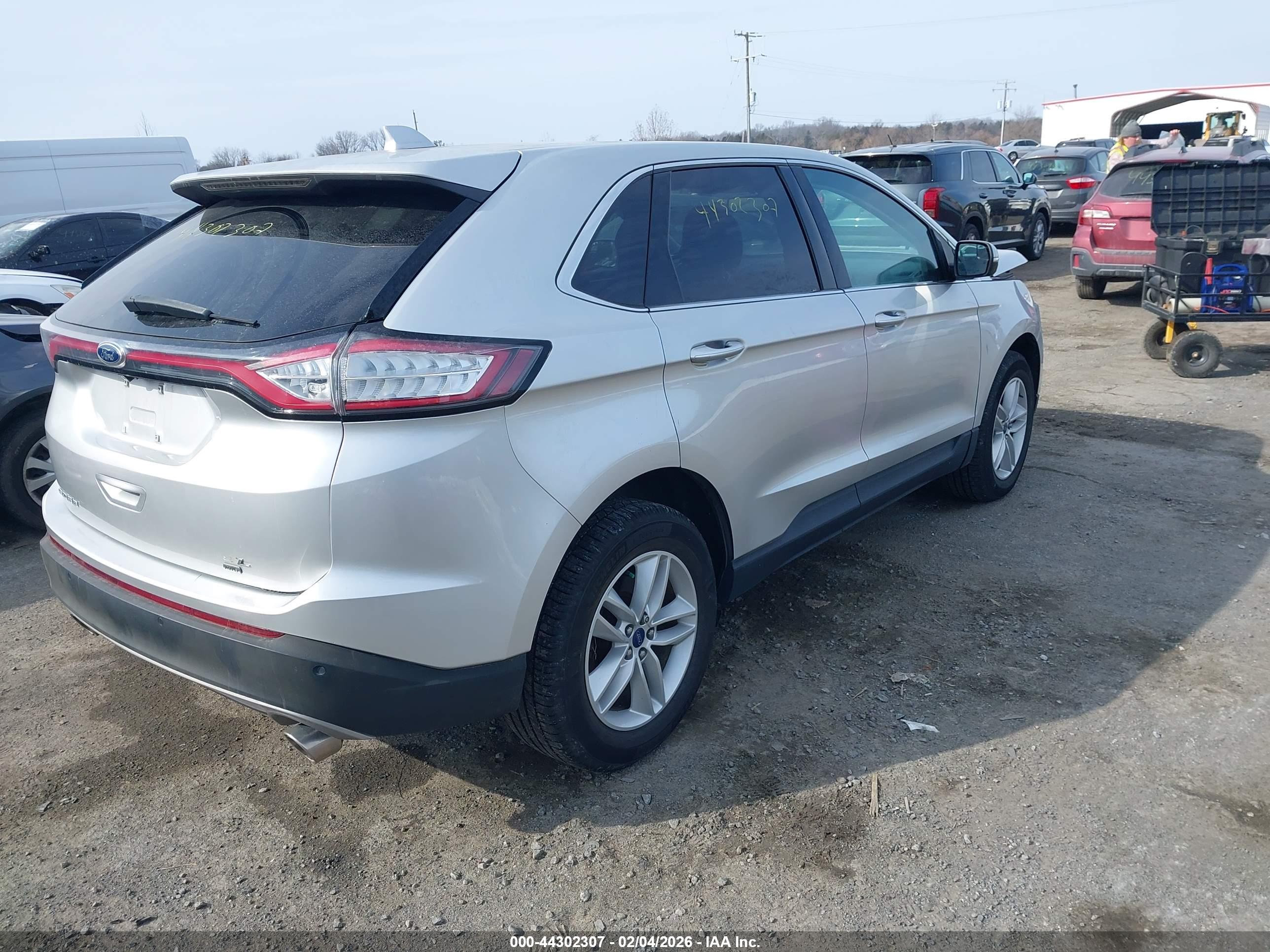 FORD EDGE image 4