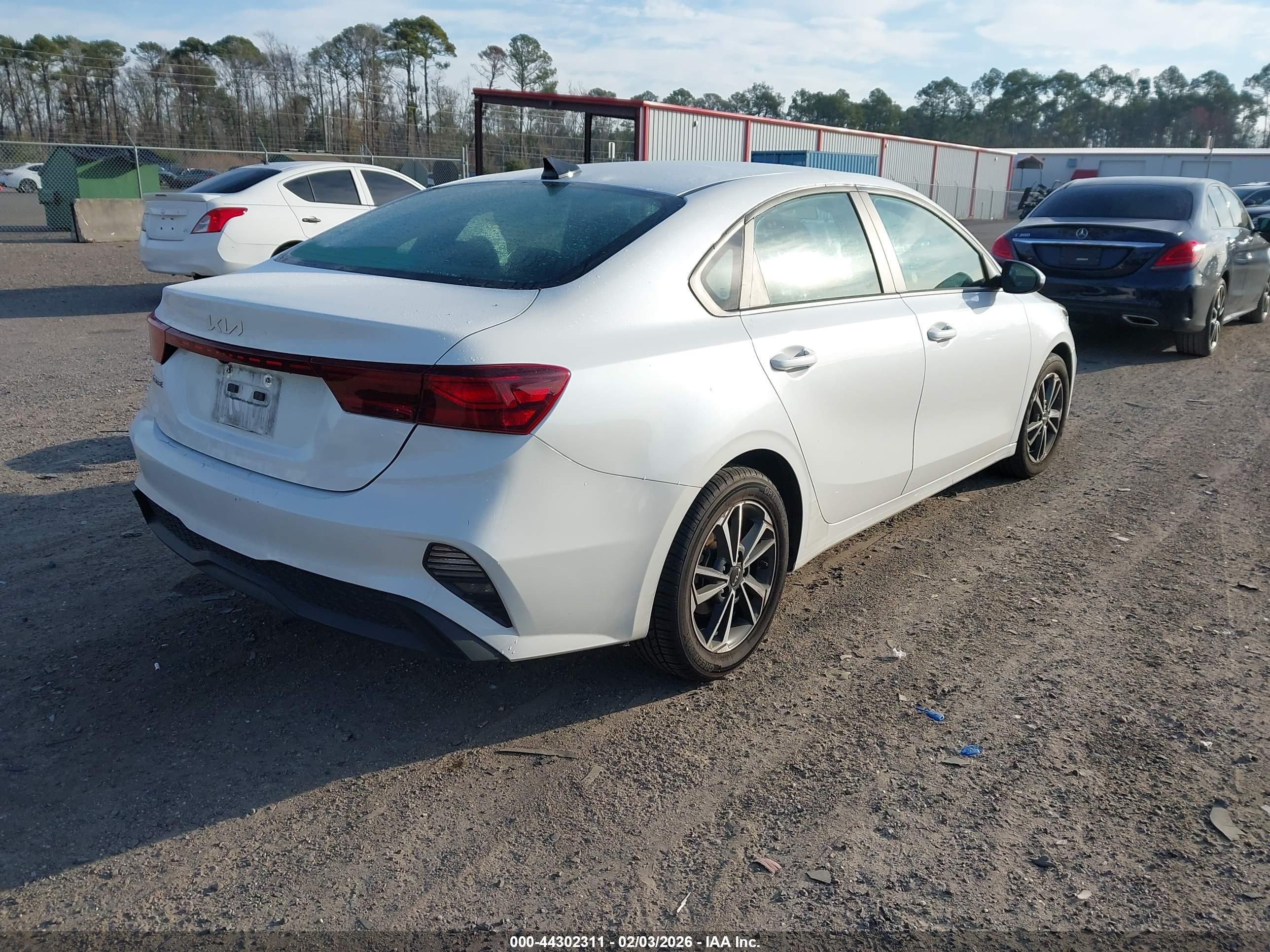 KIA FORTE image 4