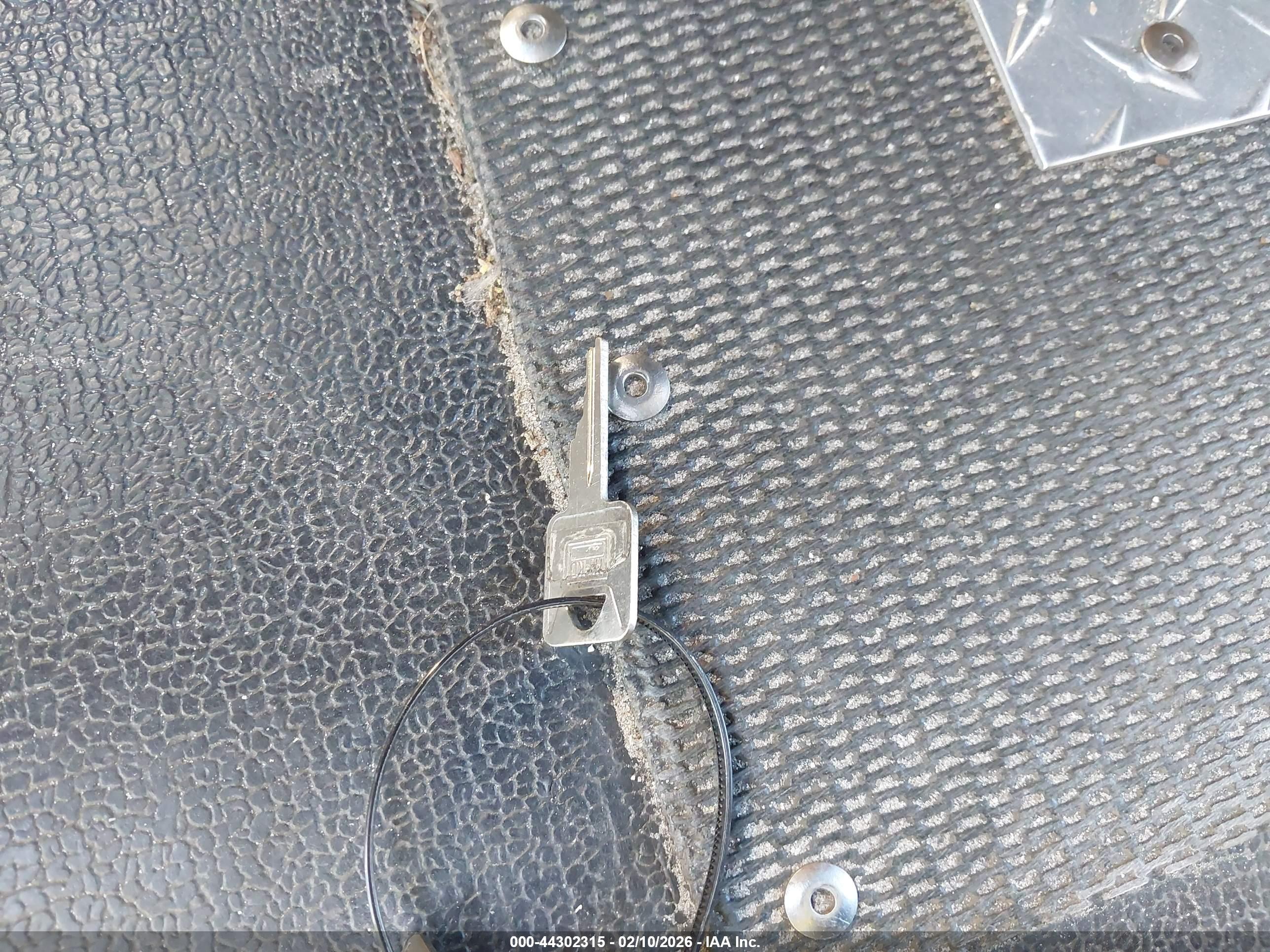 FREIGHTLINER CHASSIS image 11