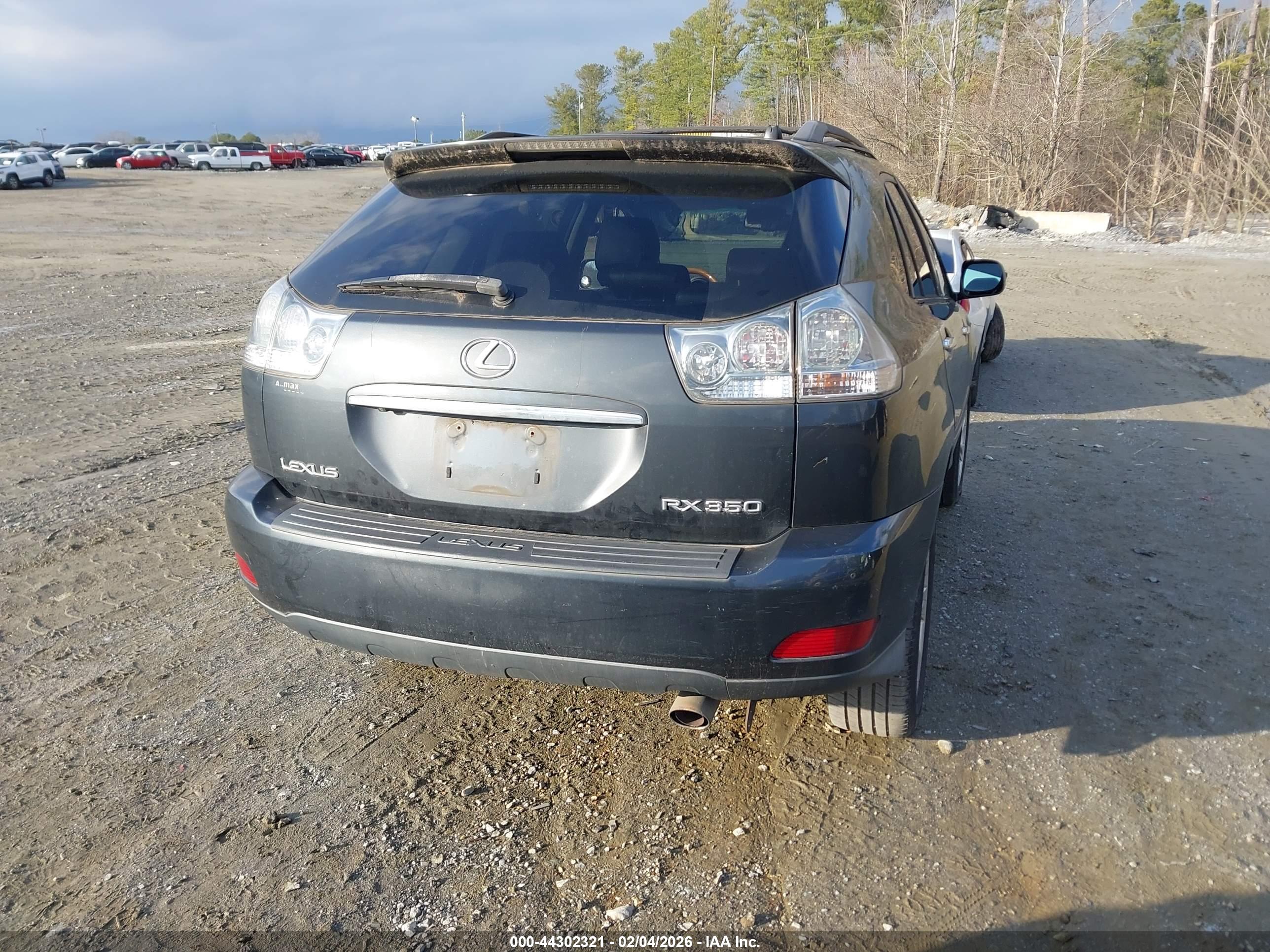 LEXUS RX image 4