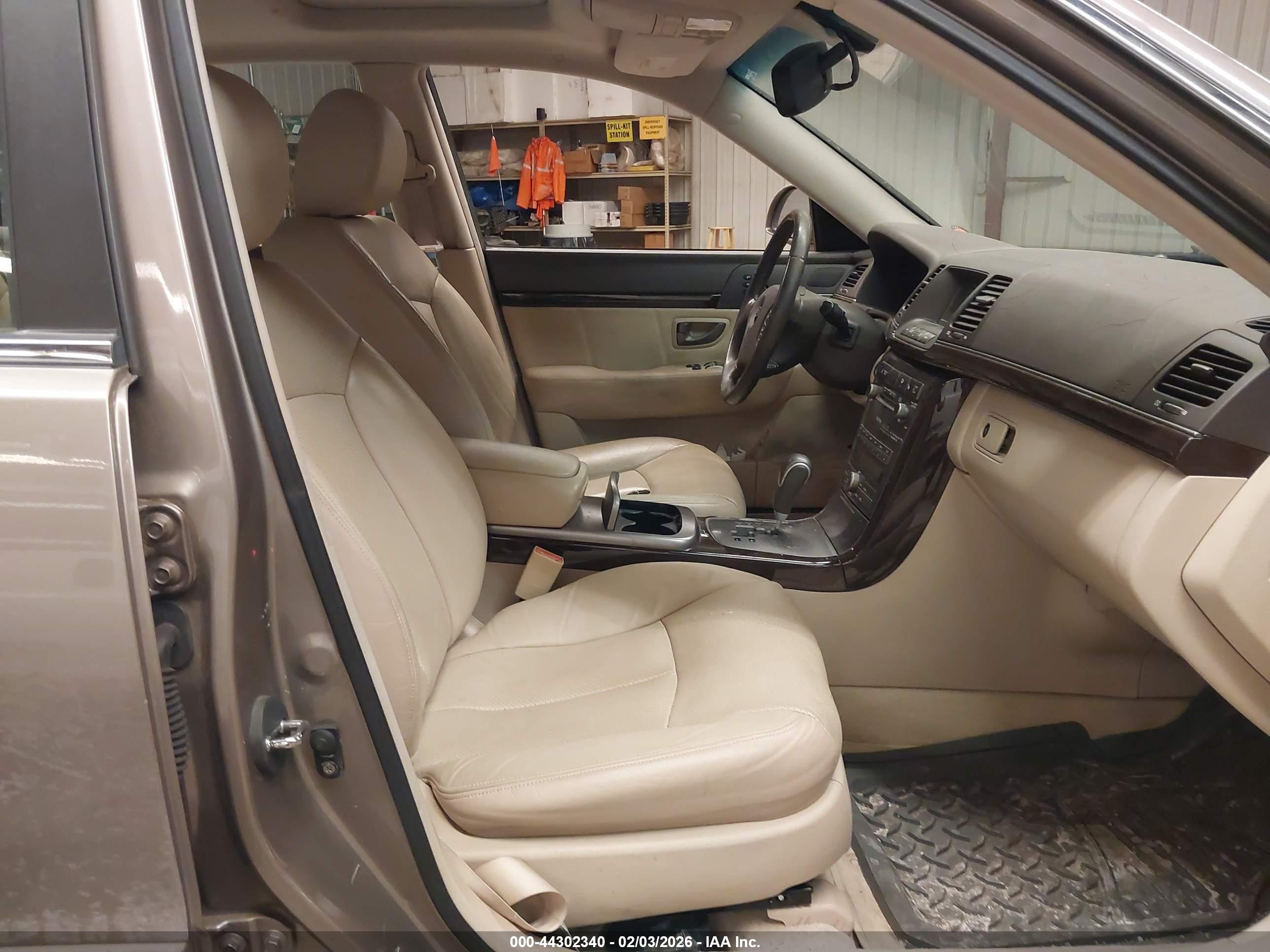 KIA AMANTI image 5