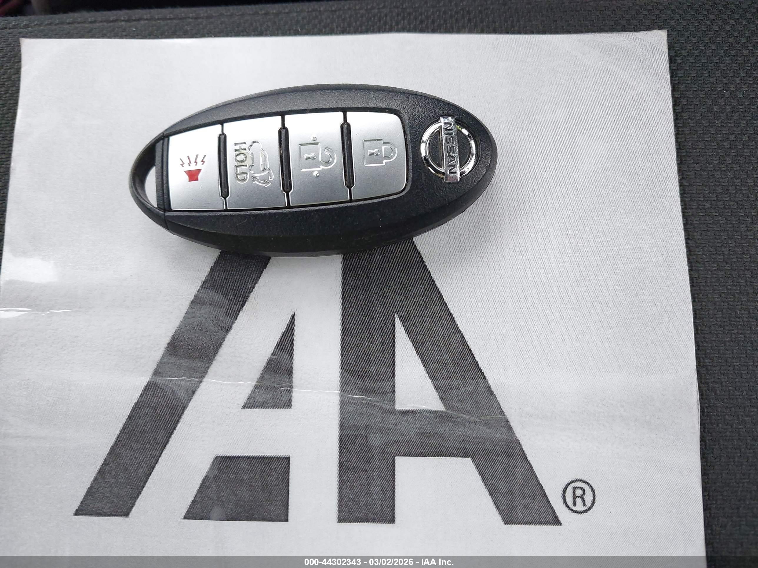 NISSAN ROGUE image 11