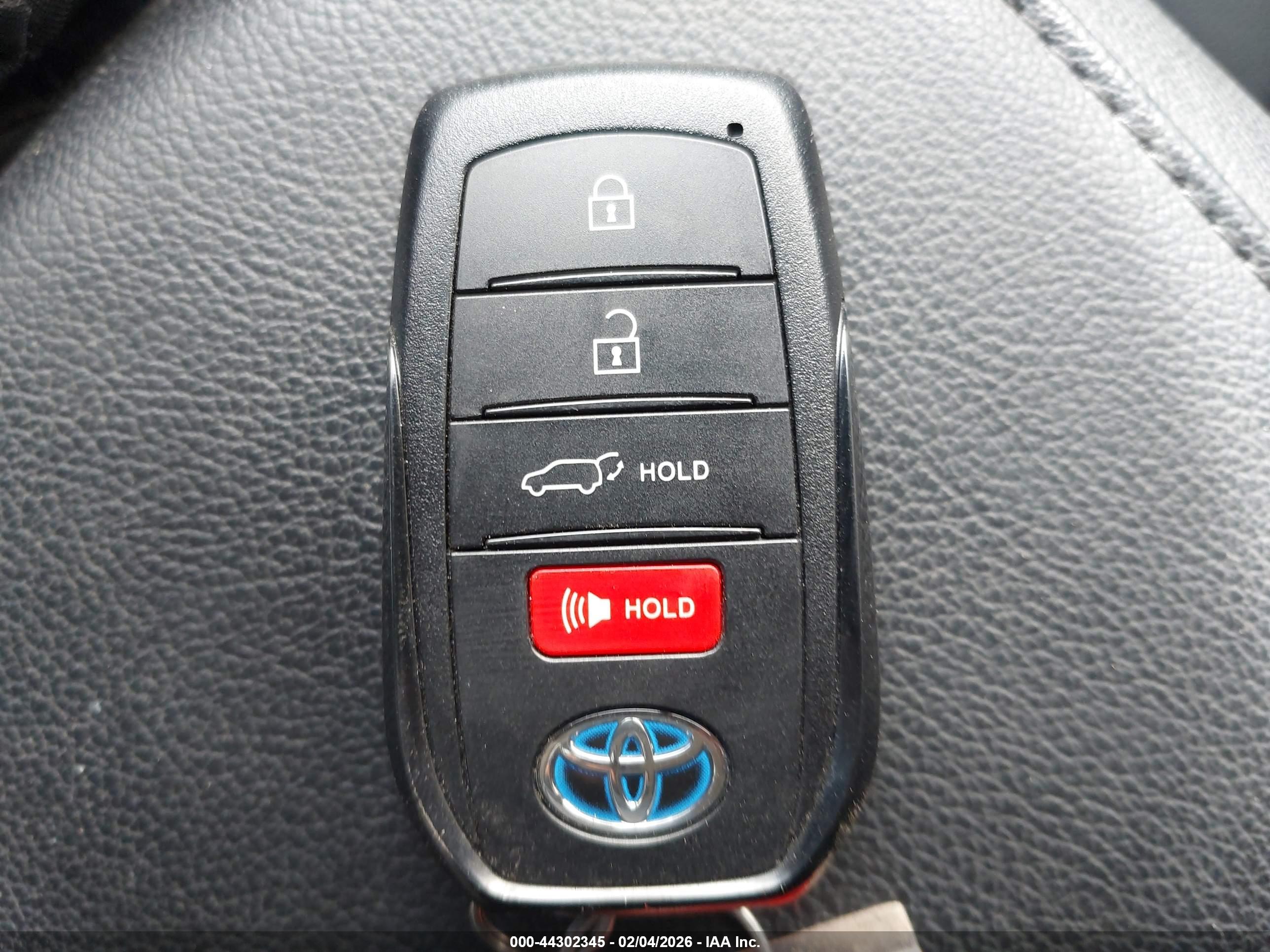 TOYOTA VENZA image 11