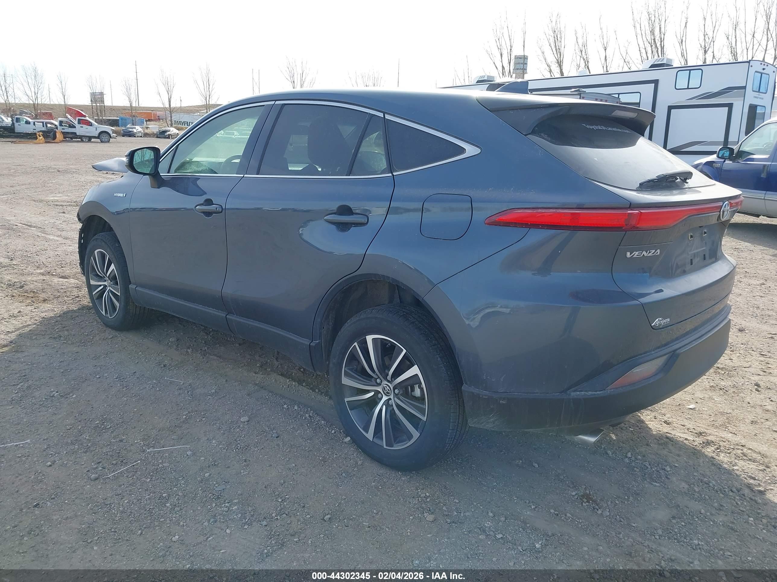 TOYOTA VENZA image 3