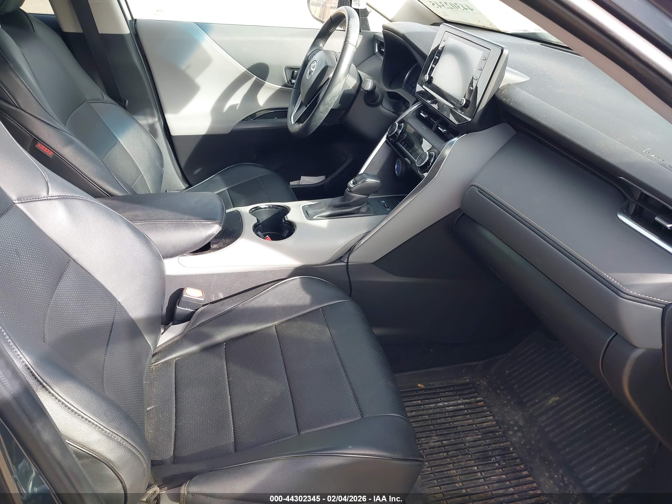 TOYOTA VENZA image 5