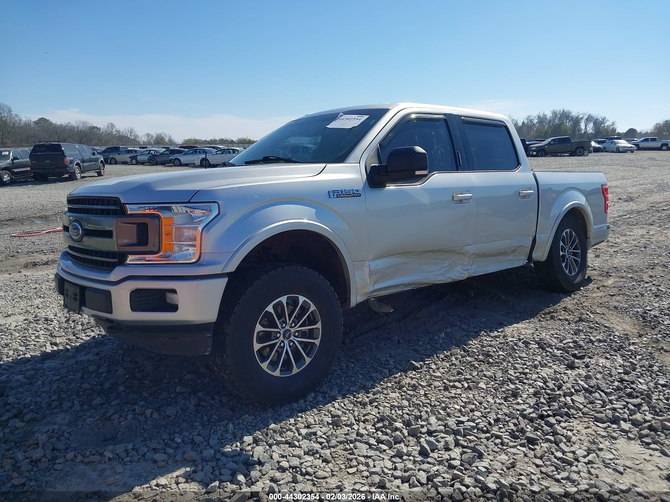 FORD F-150 image 2
