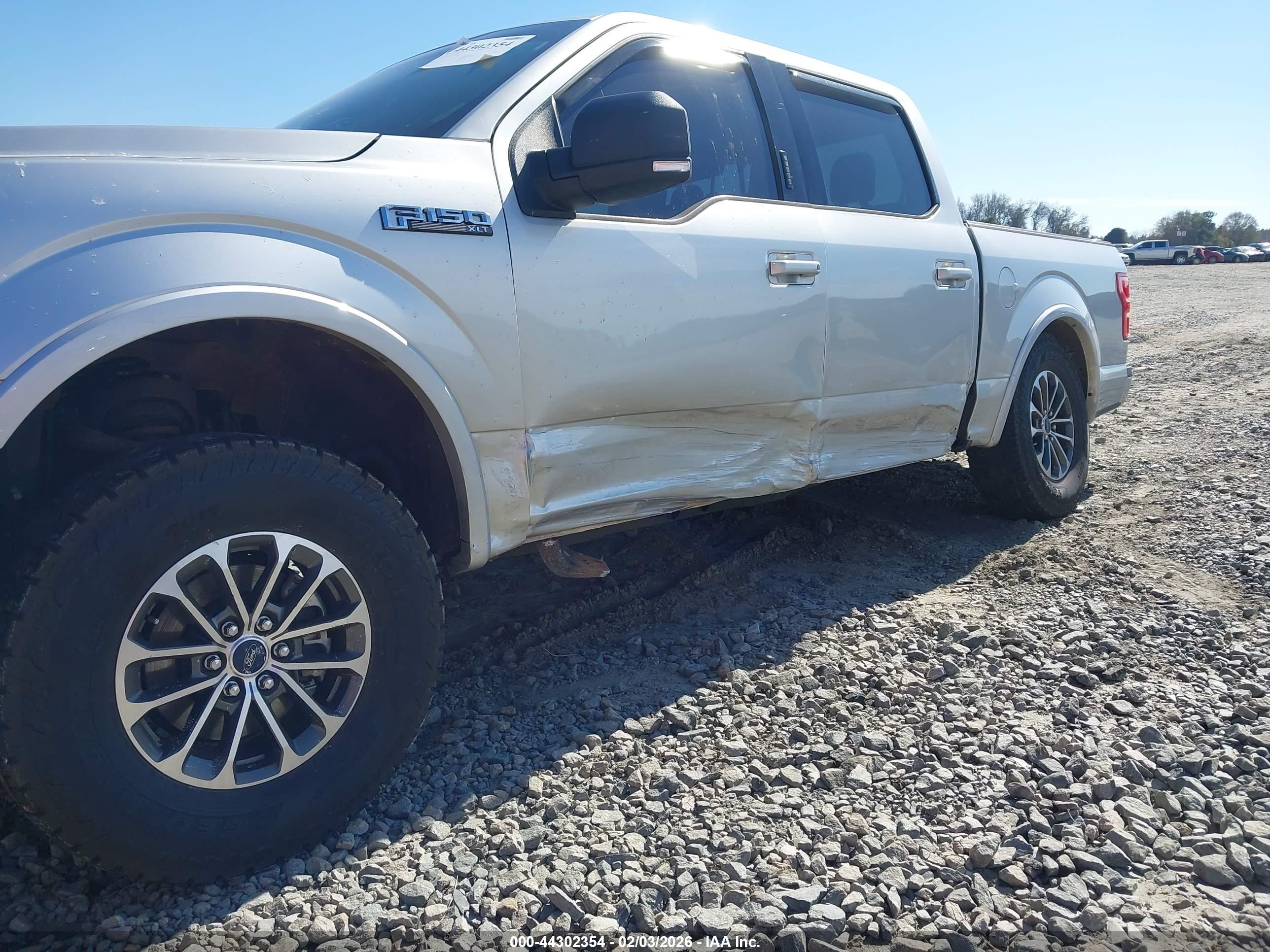 FORD F-150 image 6
