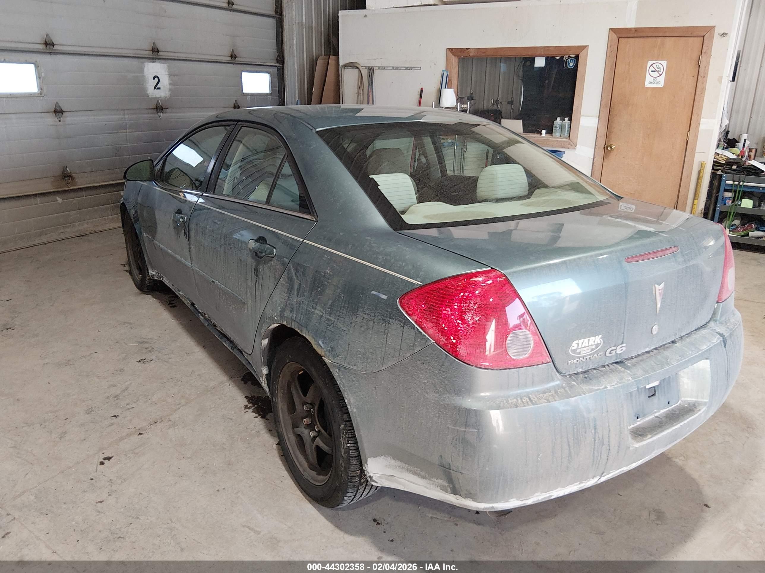 PONTIAC G6 image 3