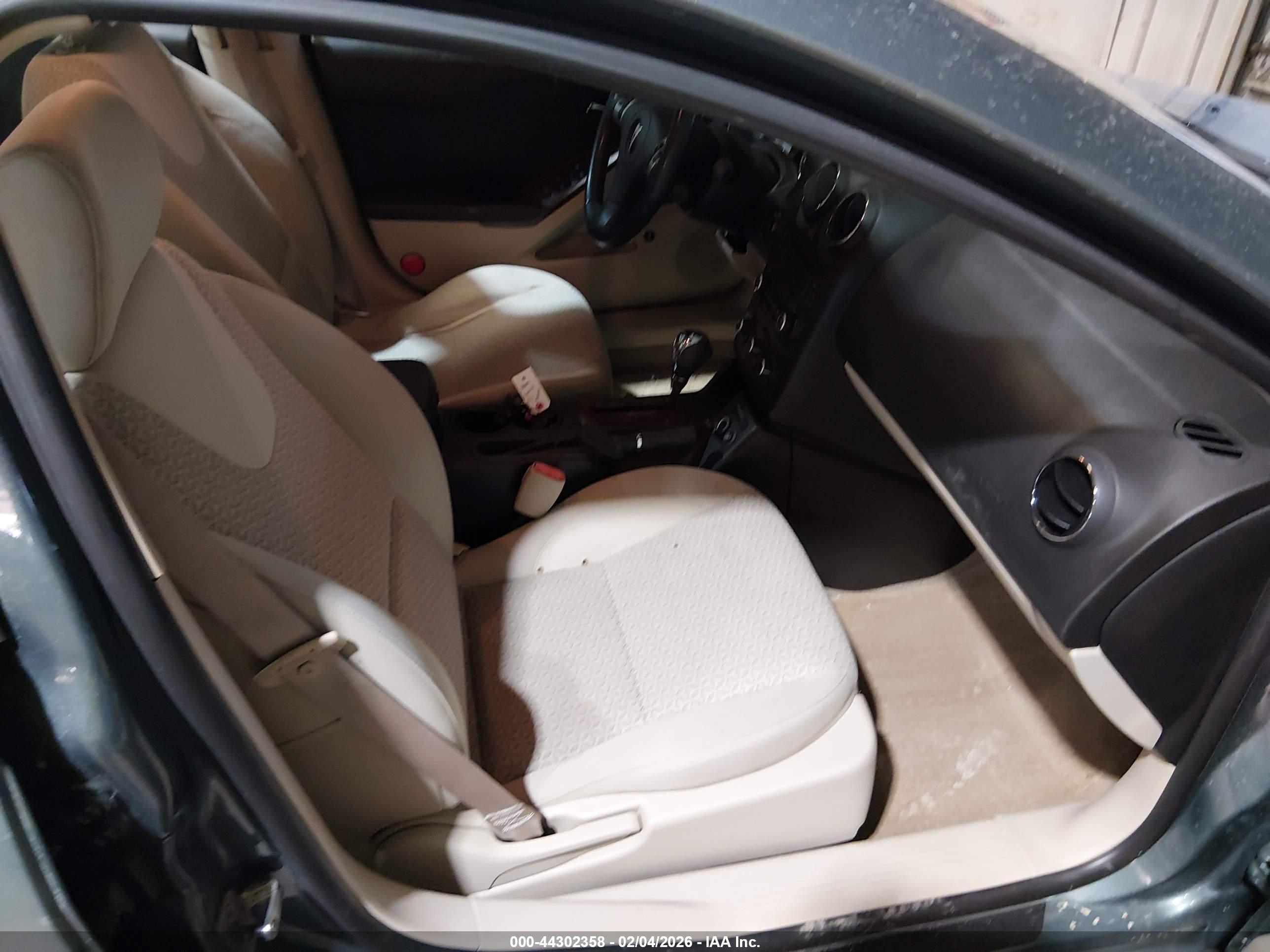 PONTIAC G6 image 5