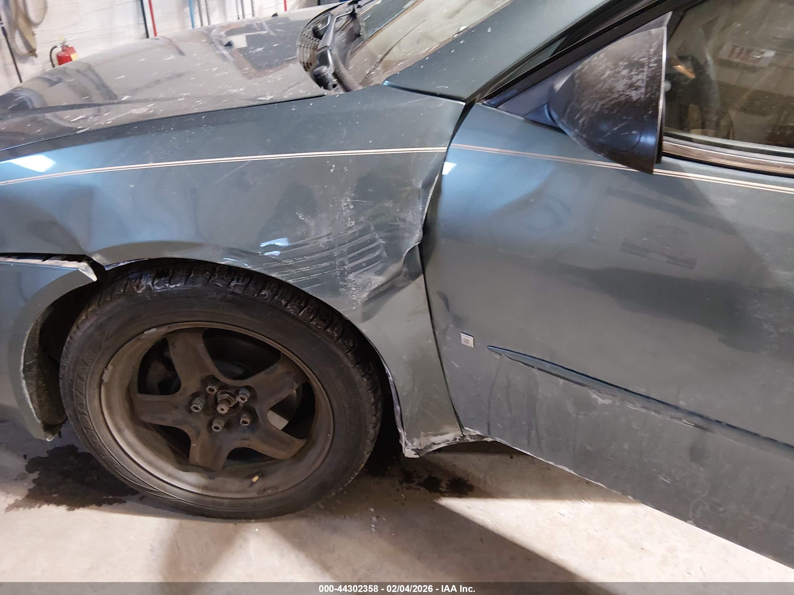 PONTIAC G6 image 6