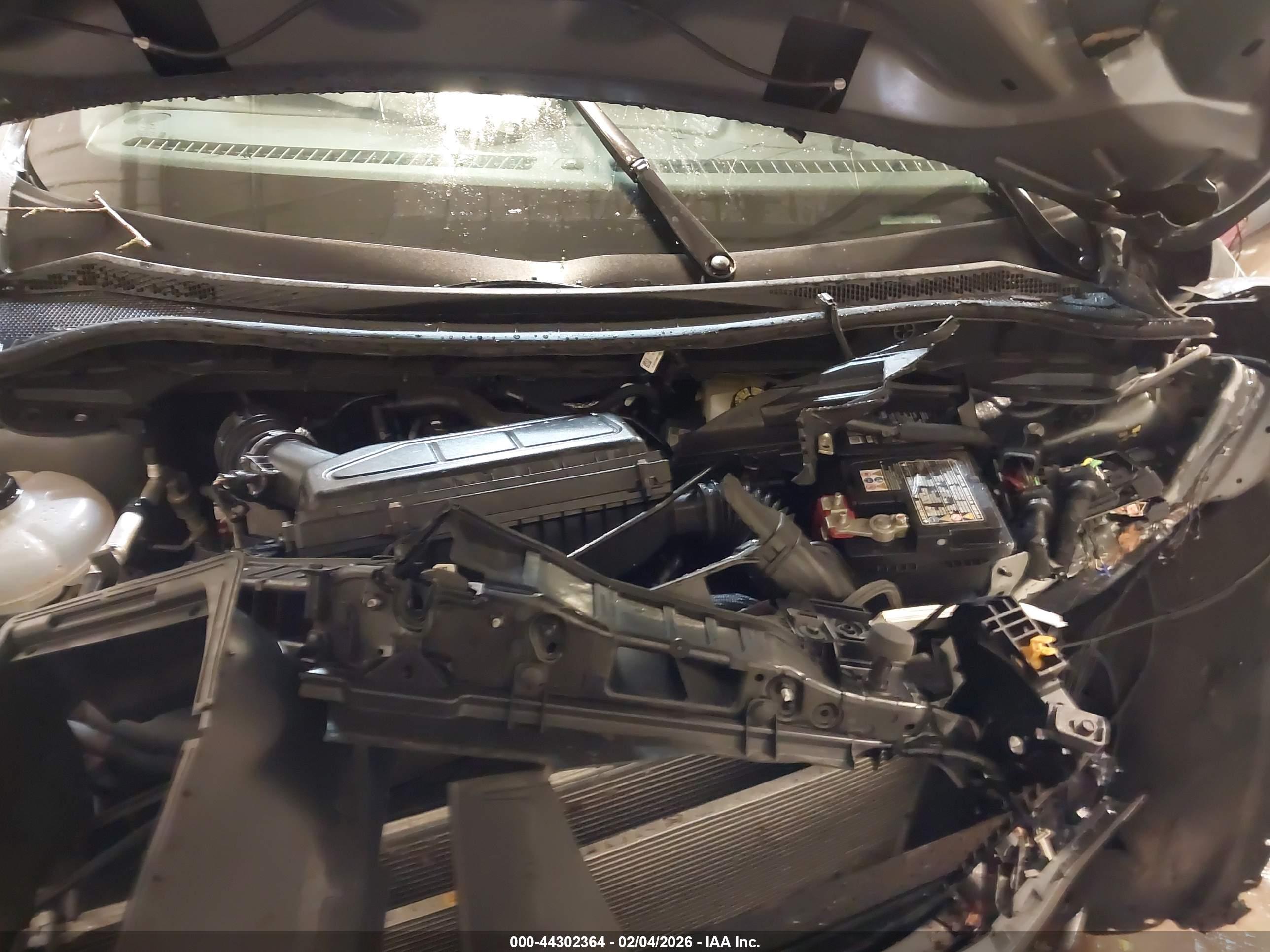 FORD ESCAPE image 10