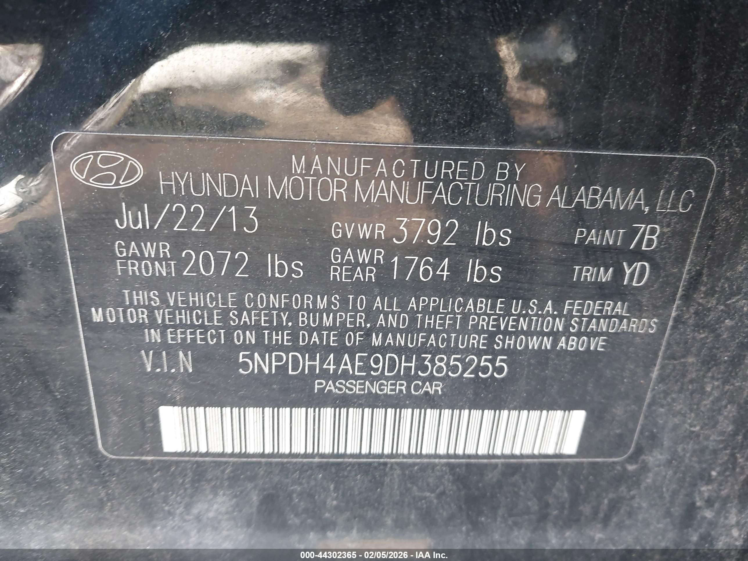 HYUNDAI ELANTRA image 9