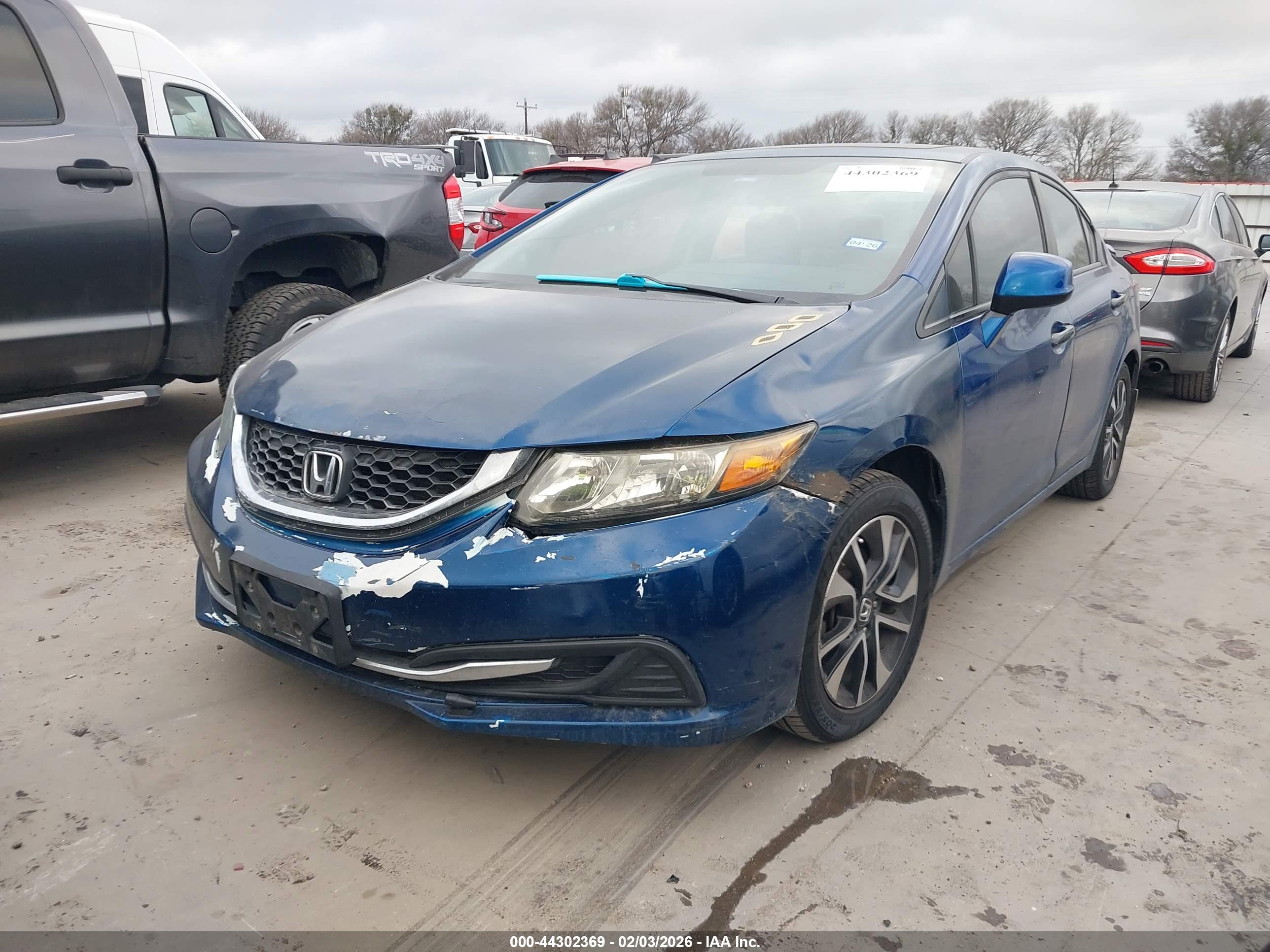 HONDA CIVIC image 2