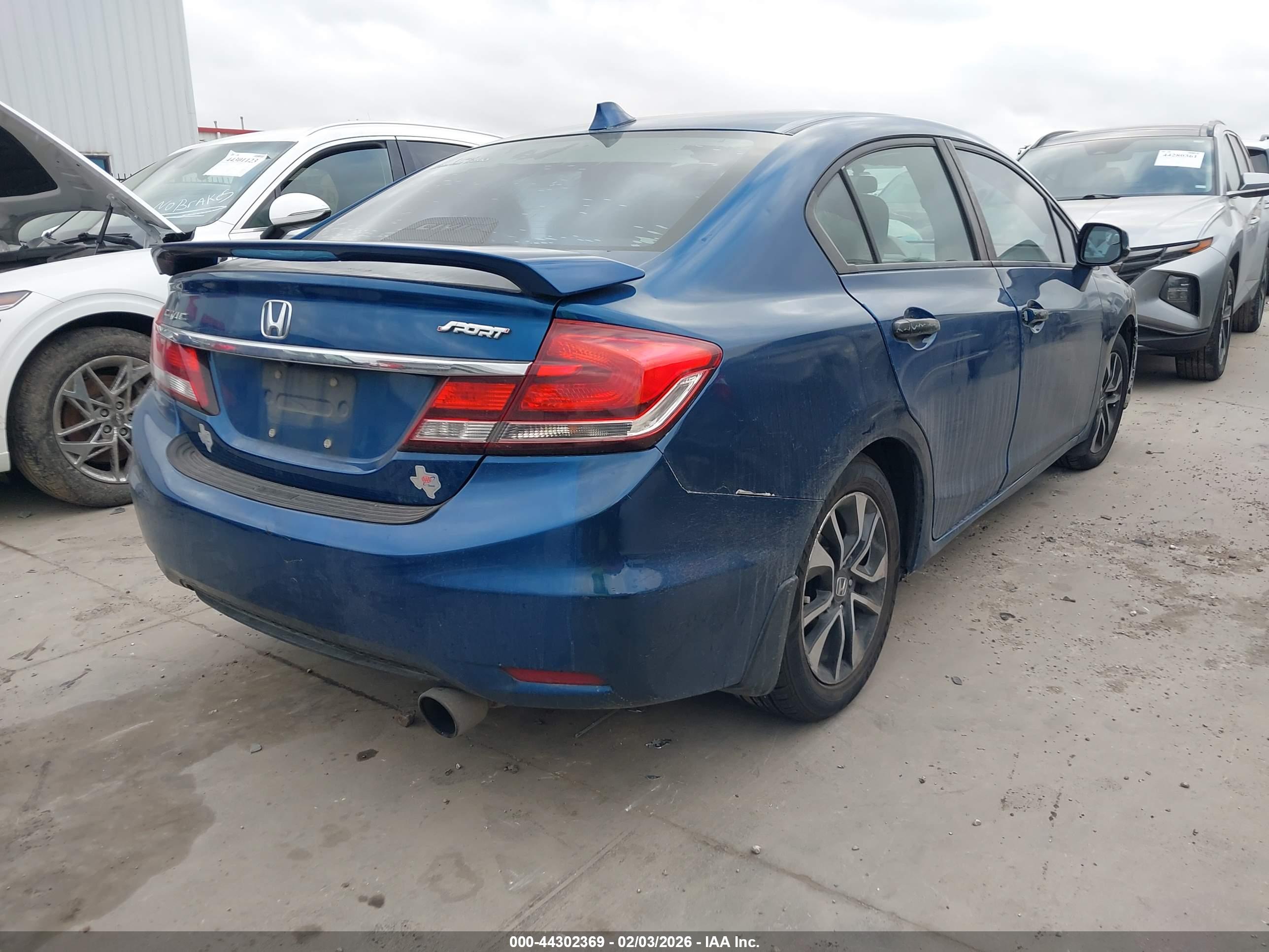 HONDA CIVIC image 4