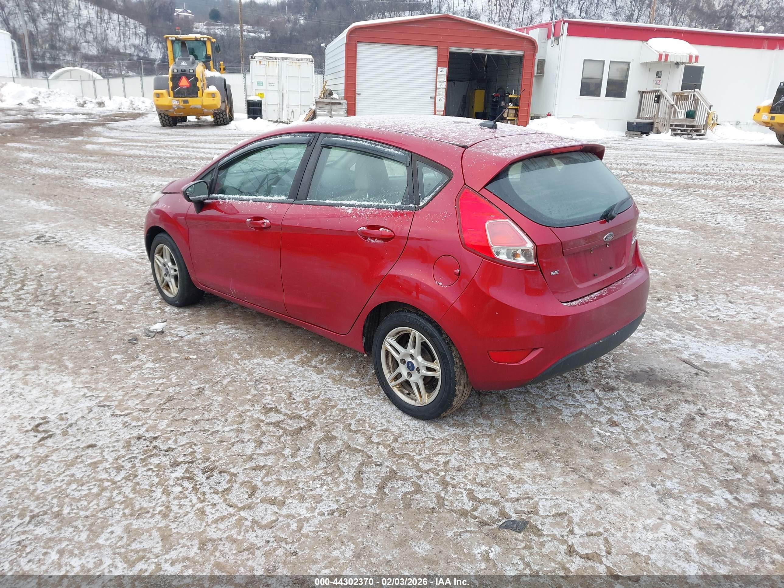 FORD FIESTA image 3