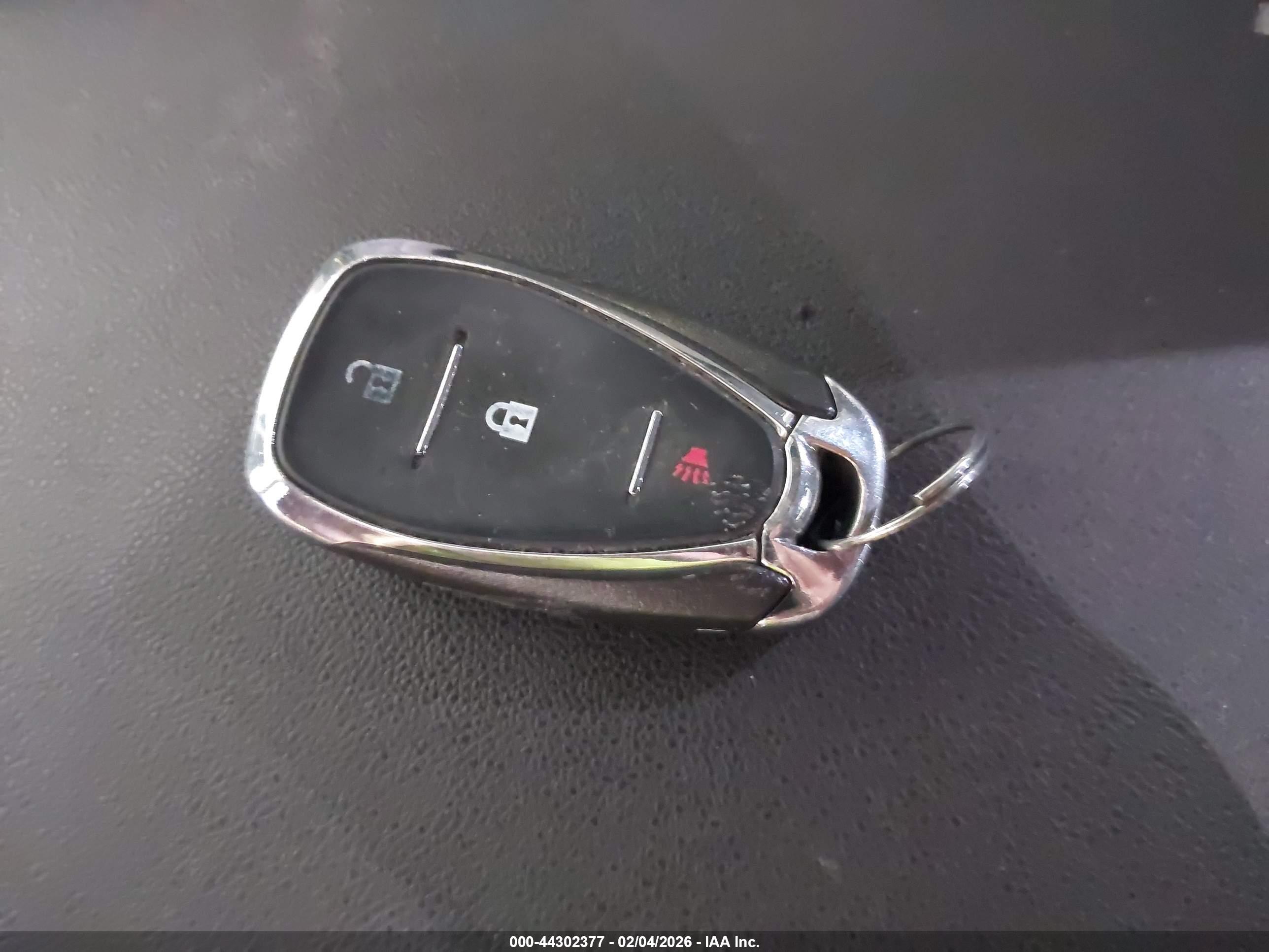 CHEVROLET EQUINOX image 11
