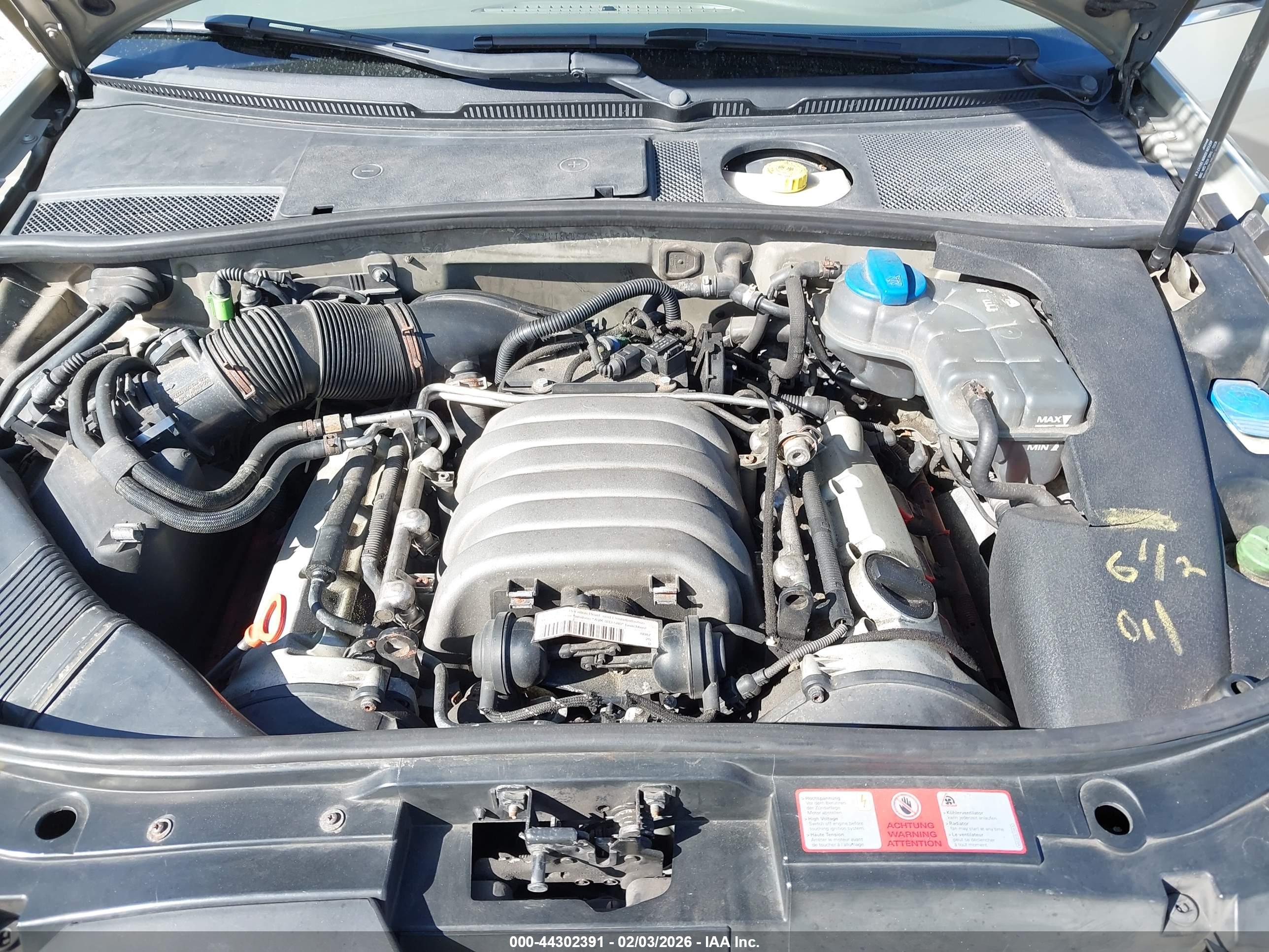 AUDI A6 image 10