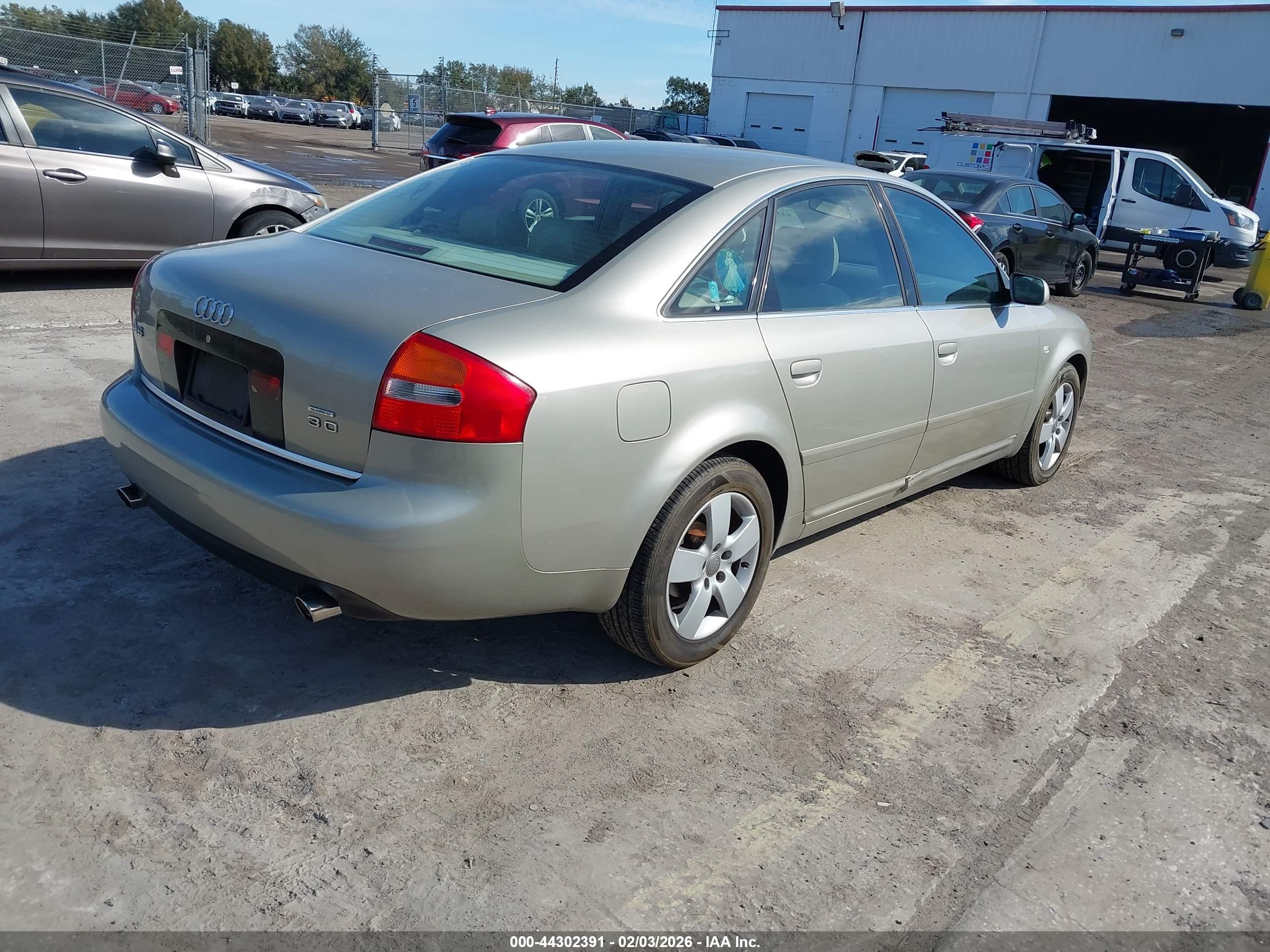 AUDI A6 image 4