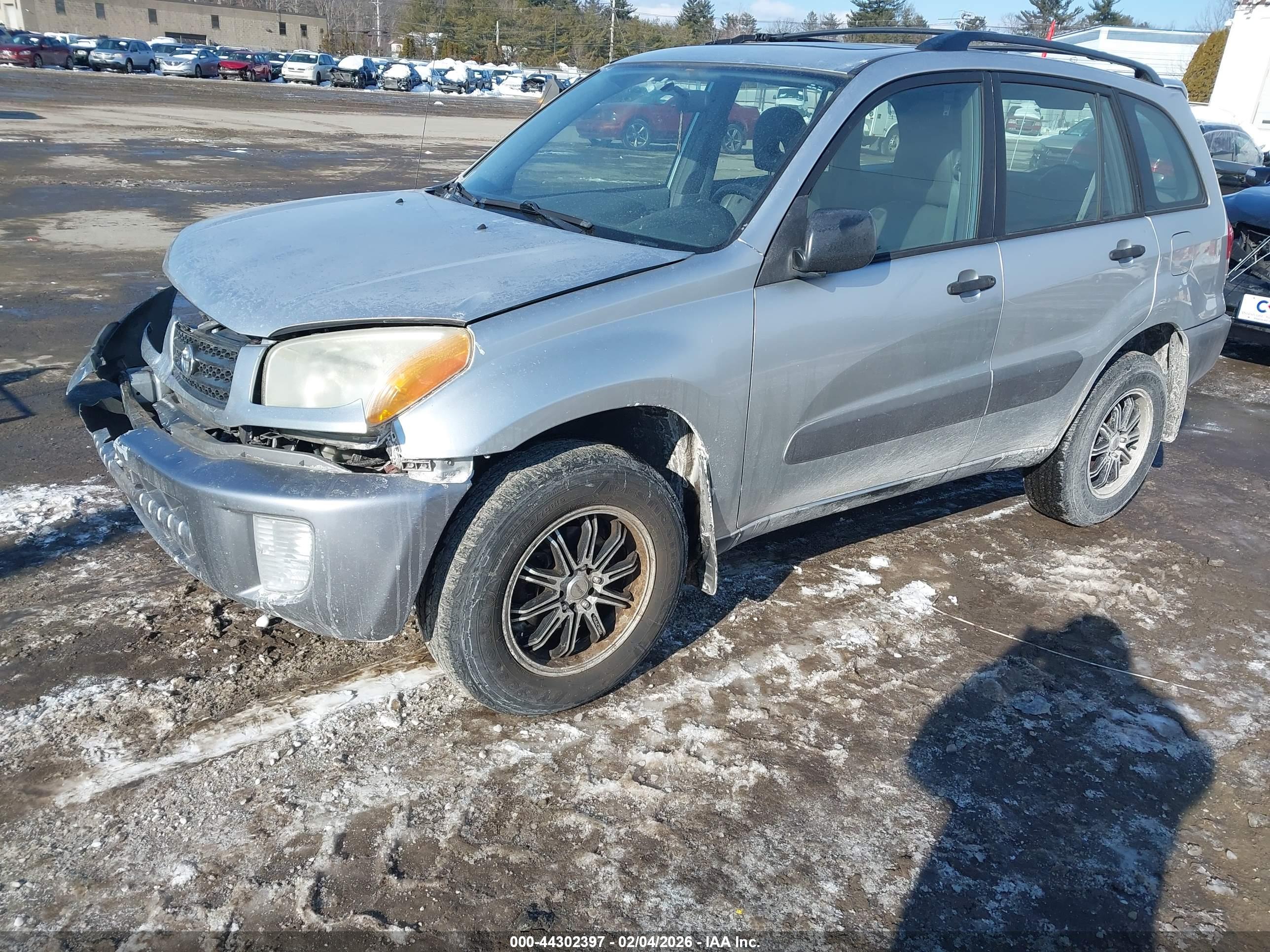 TOYOTA RAV4 image 2