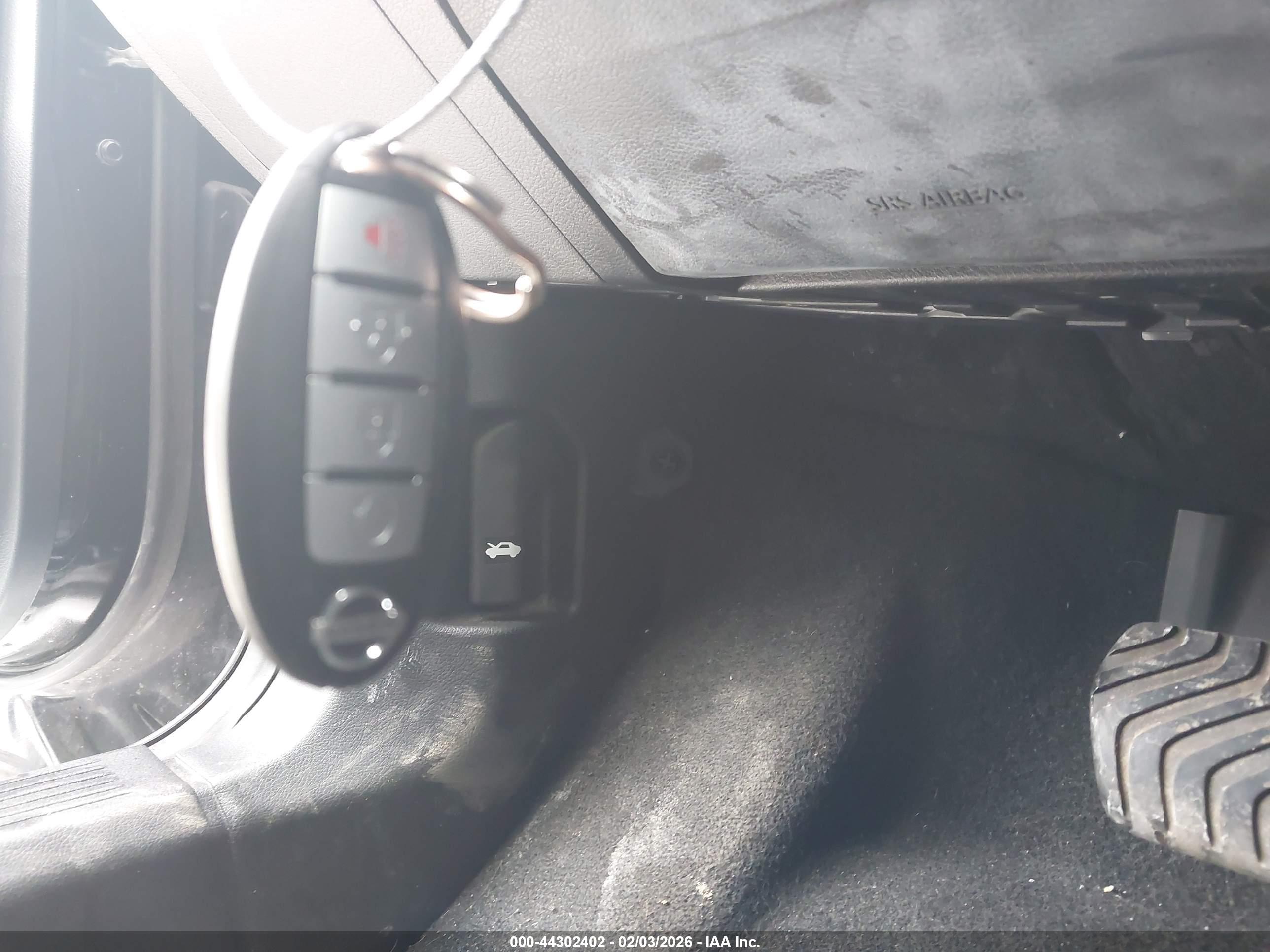 NISSAN ROGUE image 11