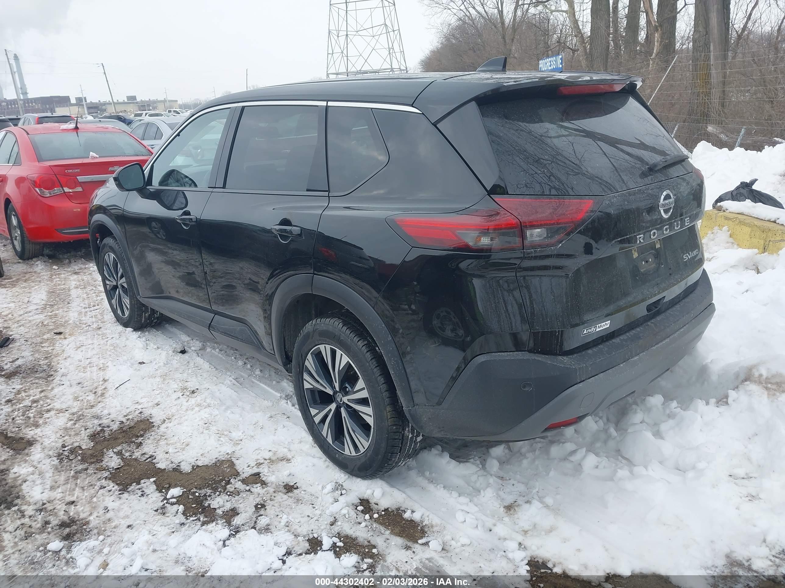 NISSAN ROGUE image 3