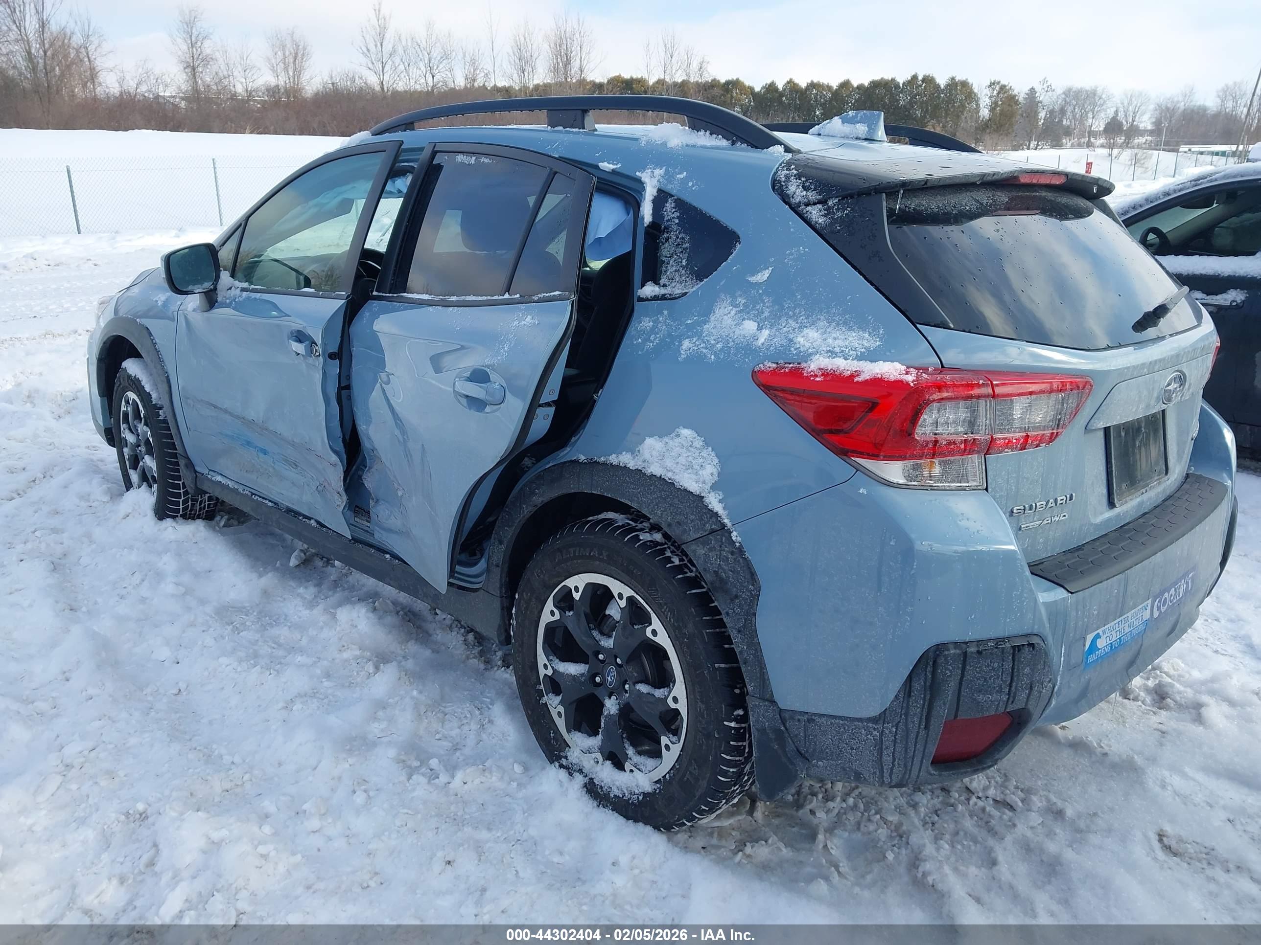 SUBARU CROSSTREK image 3