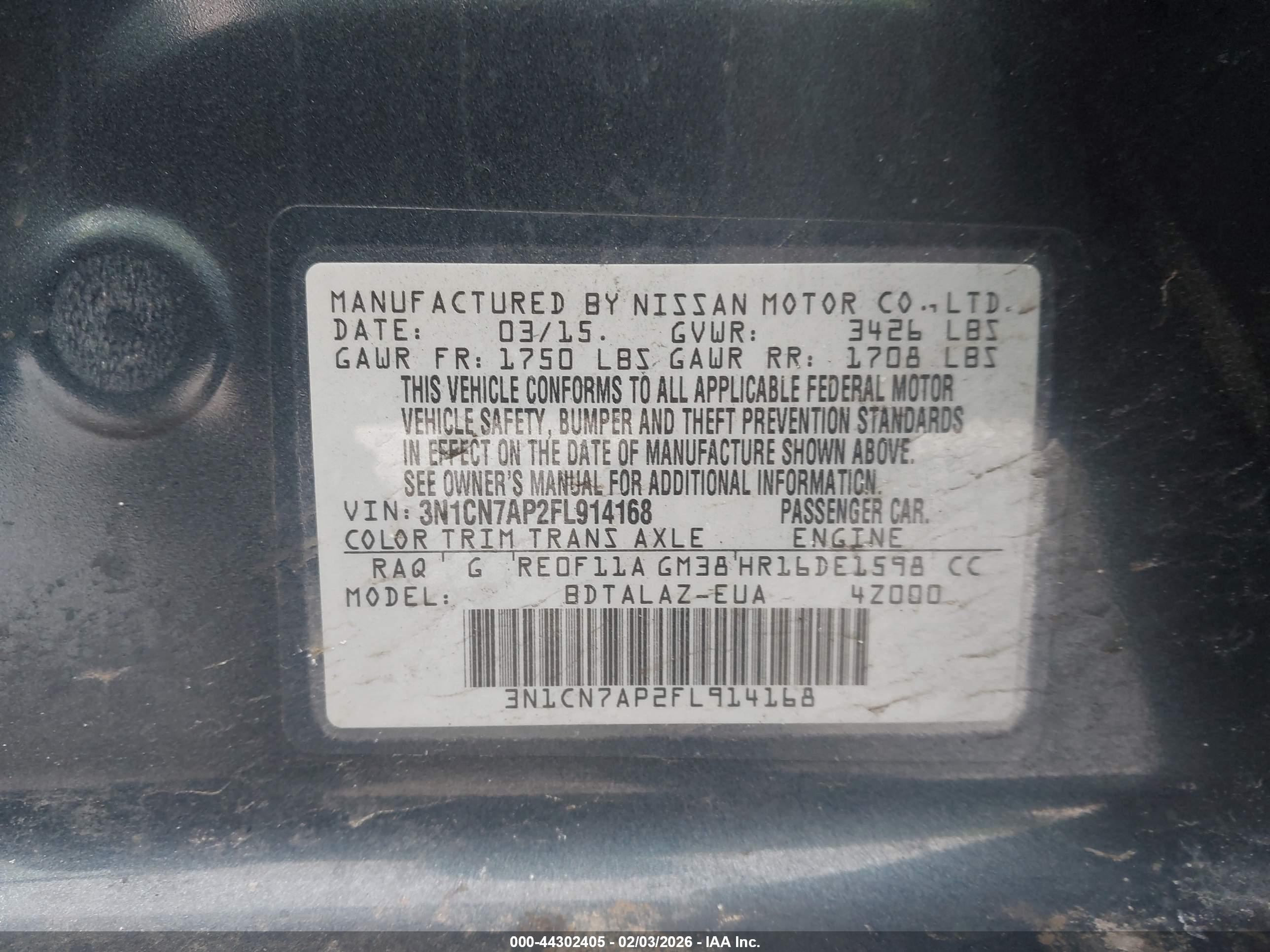 NISSAN VERSA image 9