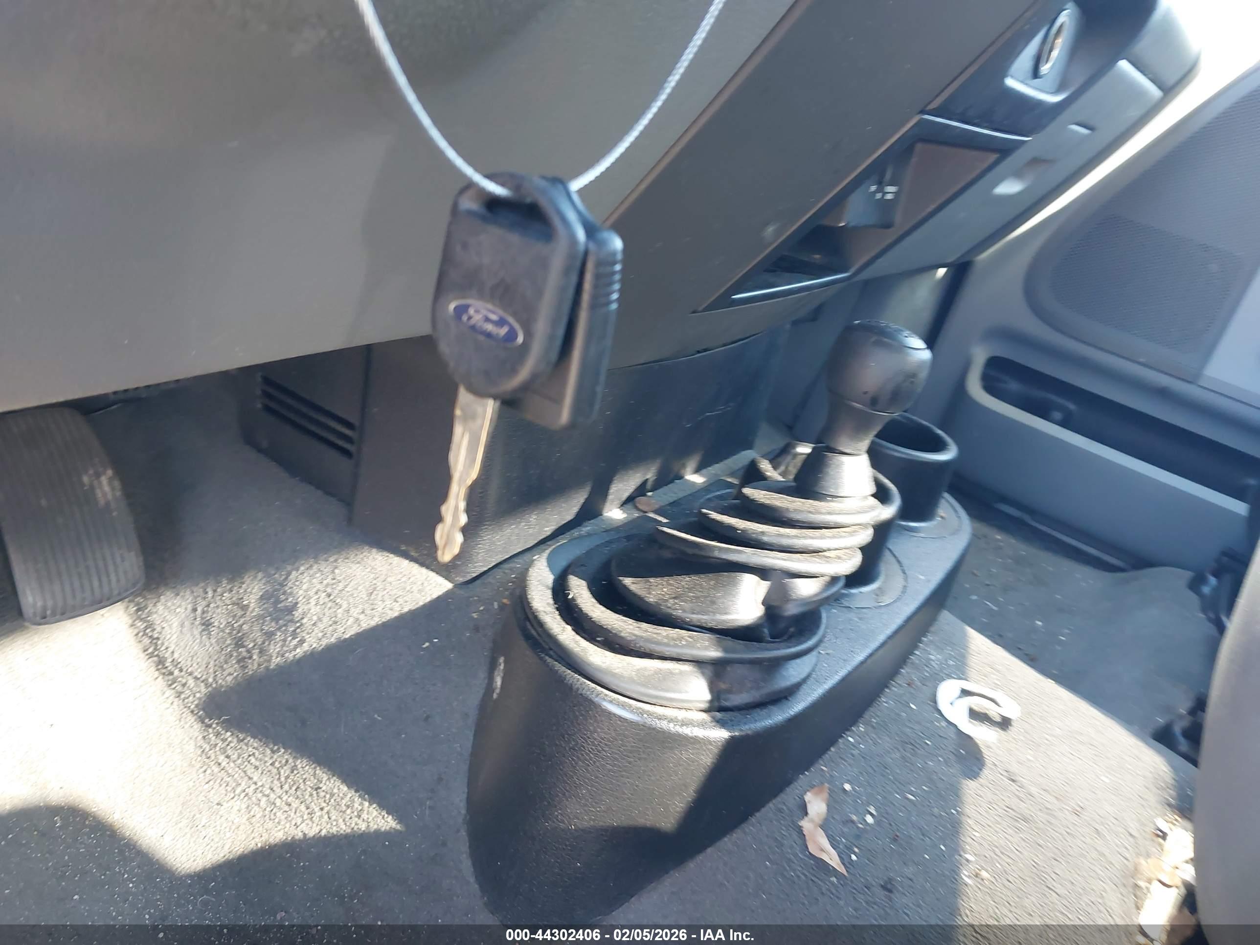 FORD F-150 image 11