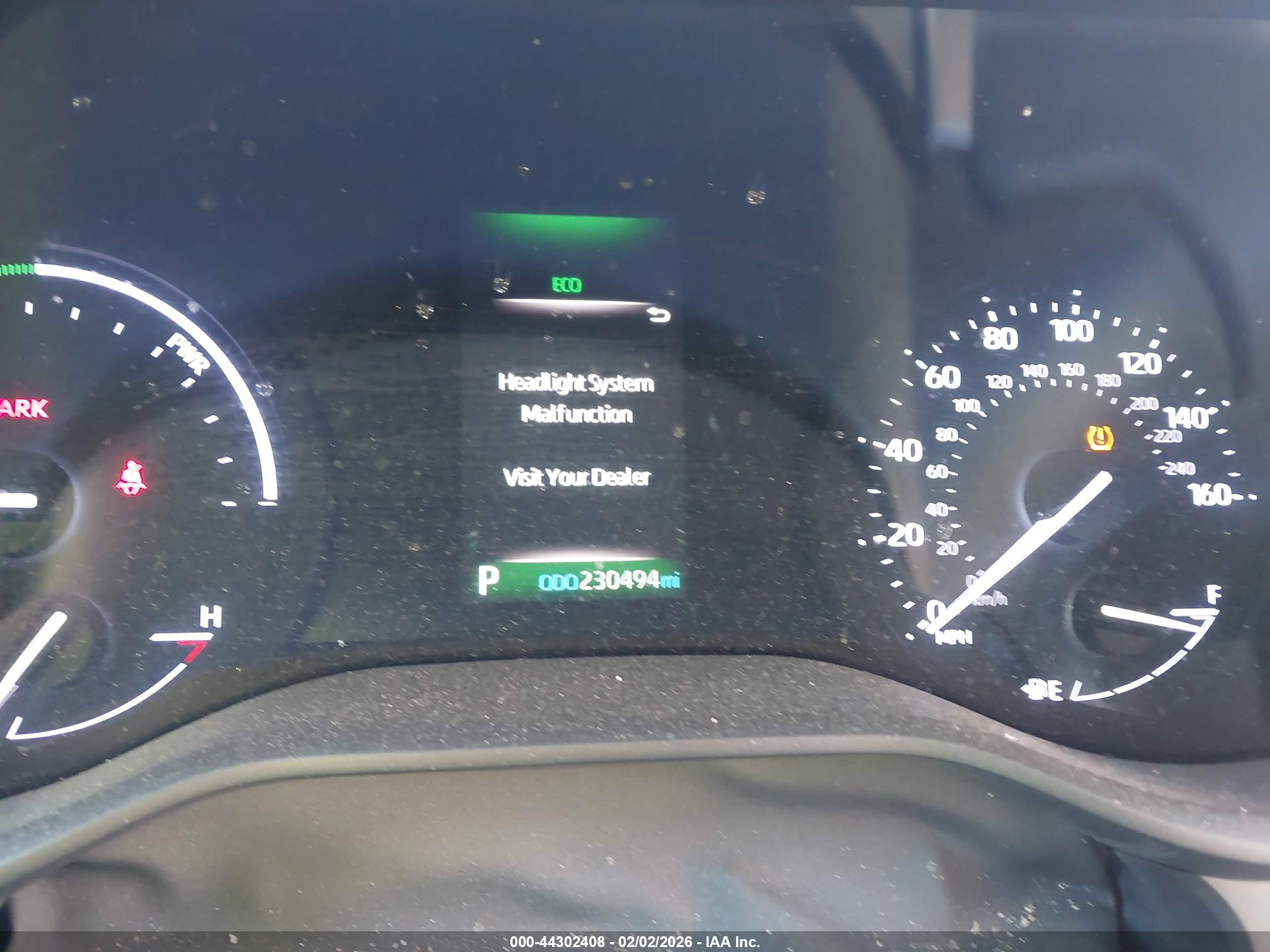 TOYOTA SIENNA image 7