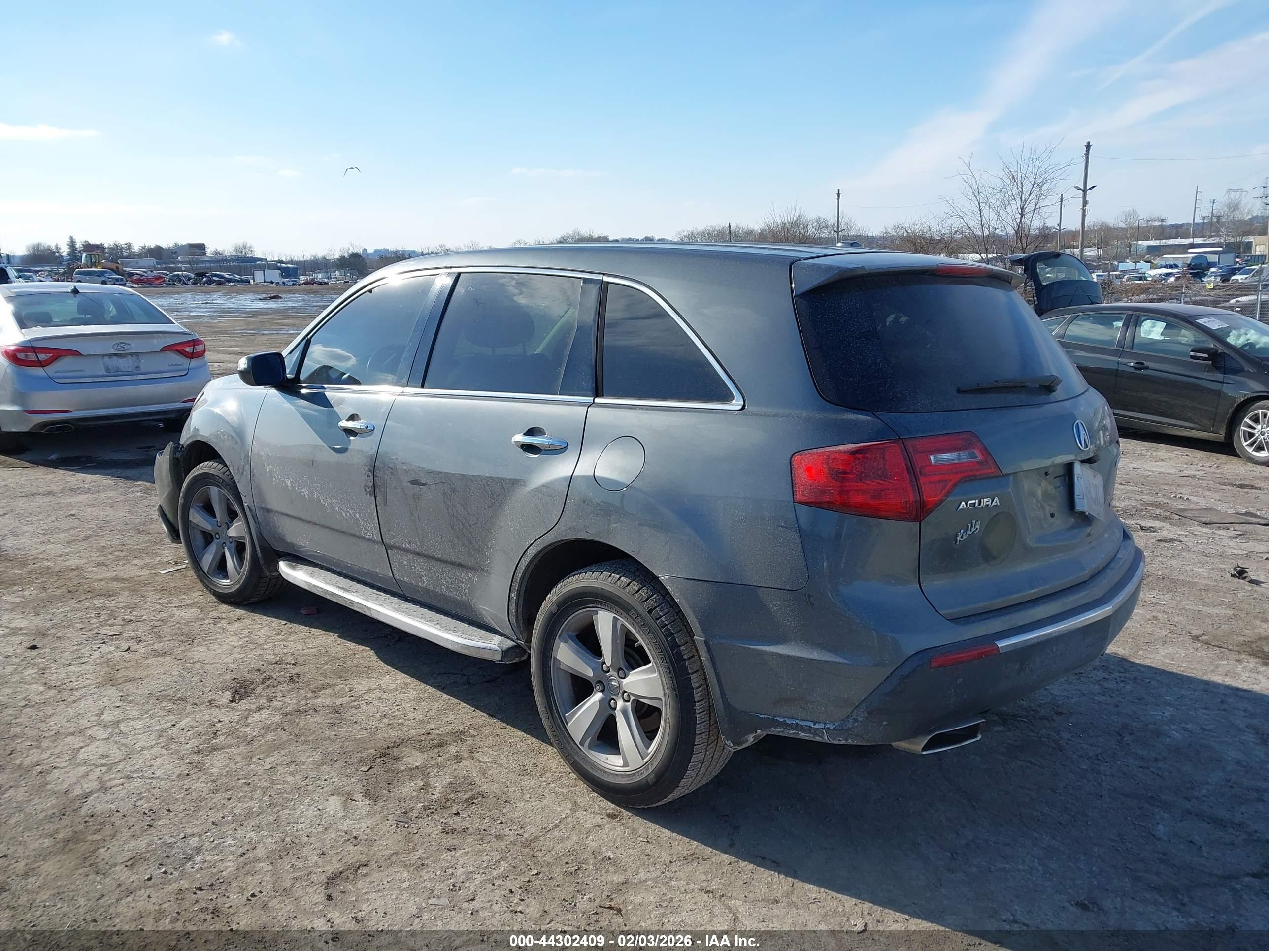 ACURA MDX image 3