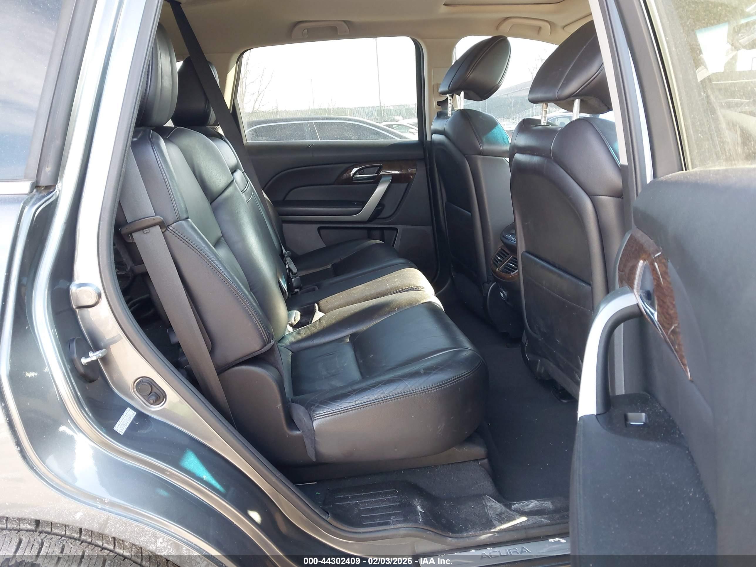 ACURA MDX image 8