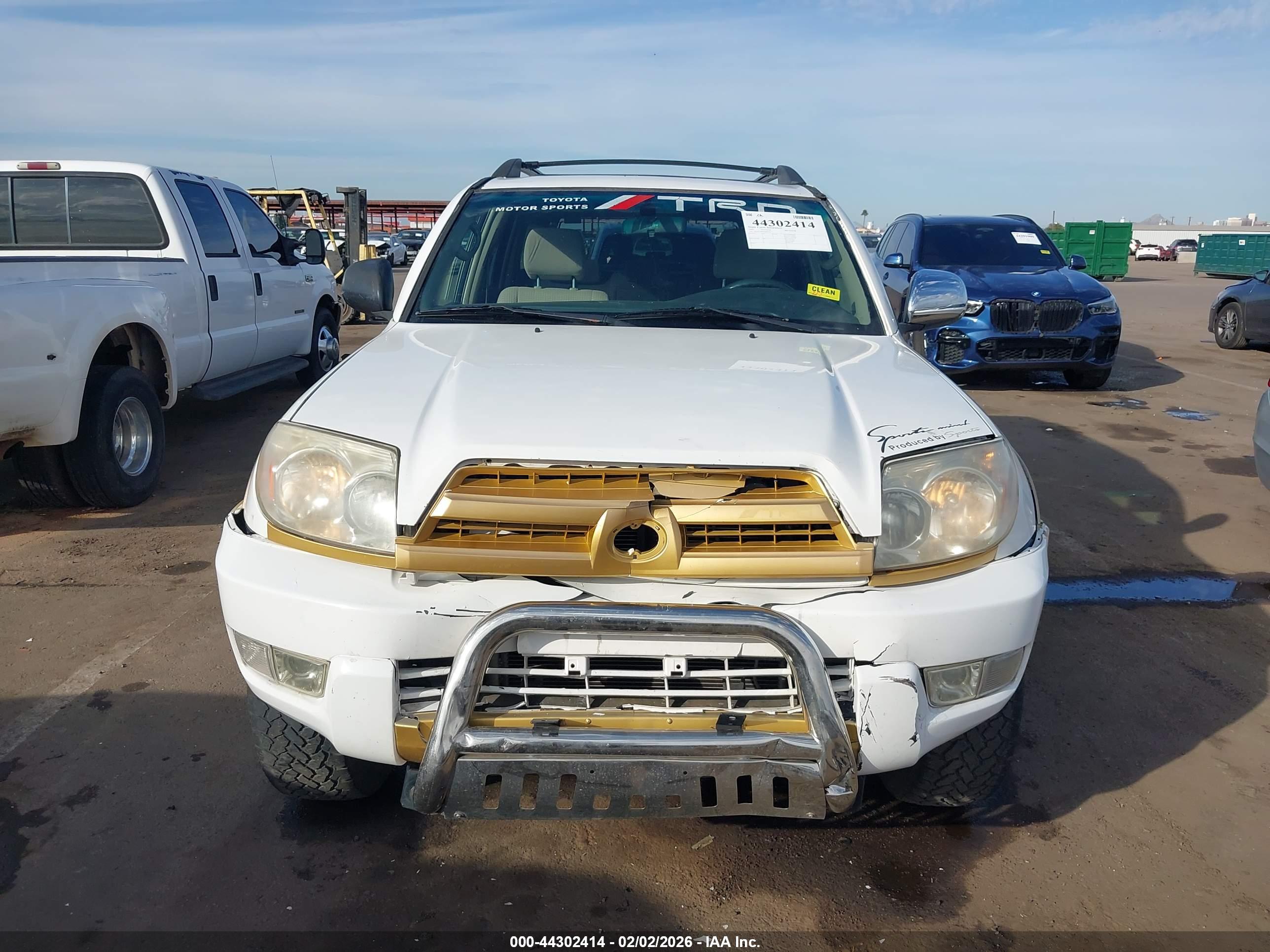 TOYOTA 4RUNNER image 6