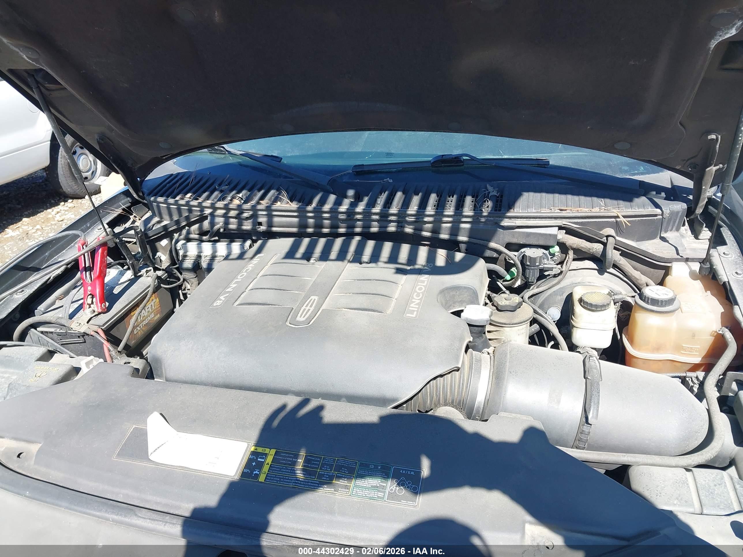 LINCOLN NAVIGATOR image 10