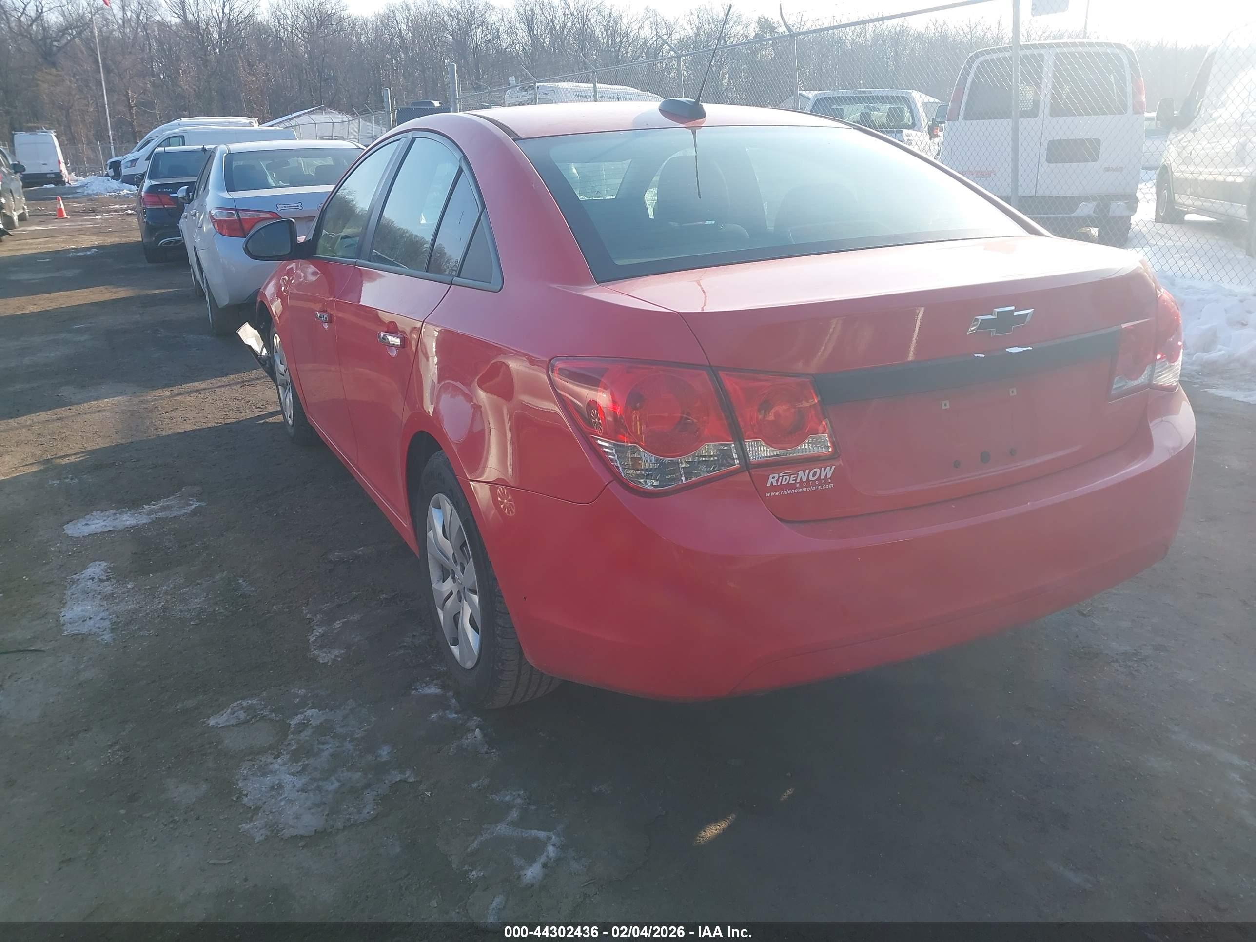 CHEVROLET CRUZE image 3