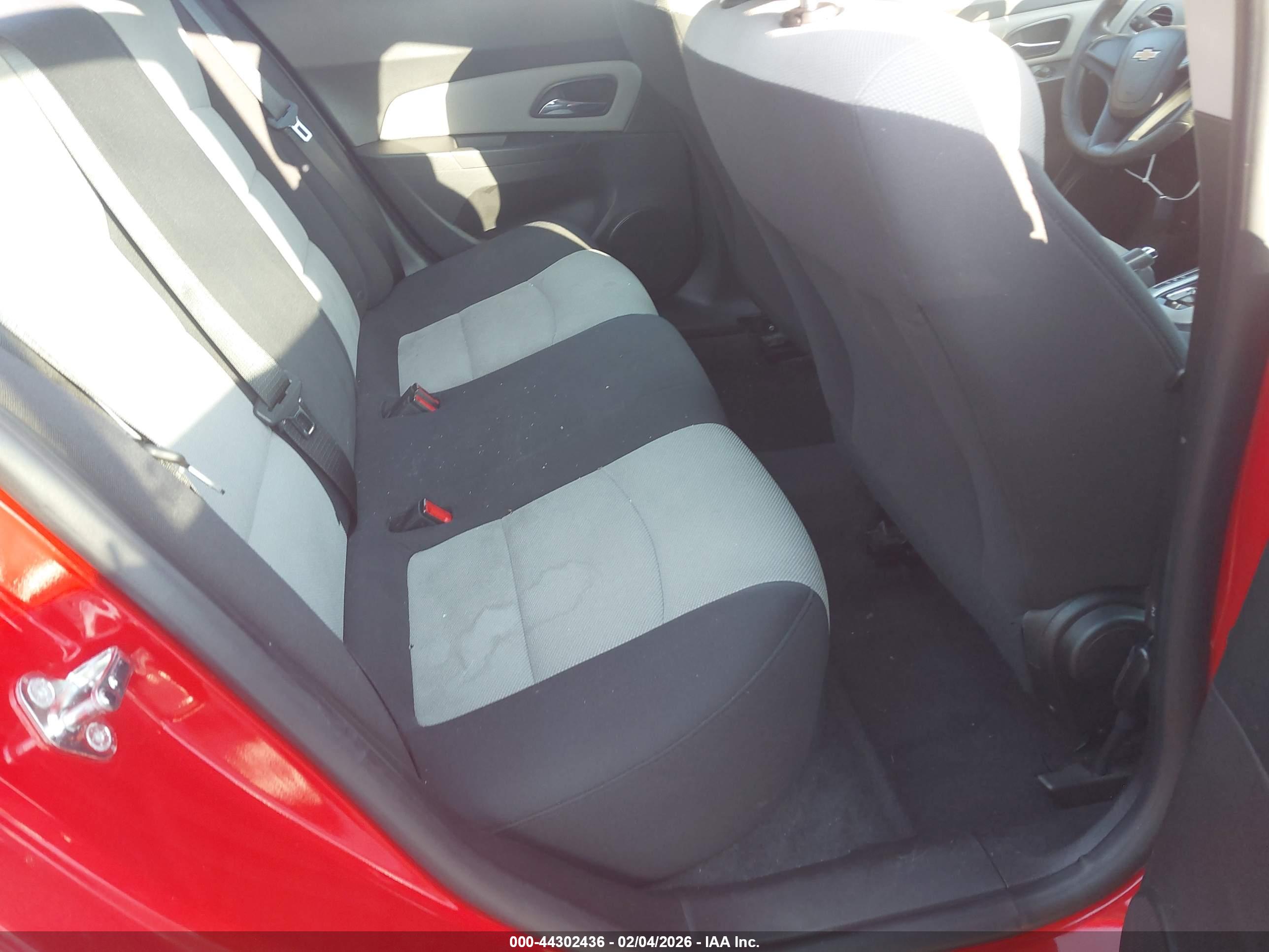 CHEVROLET CRUZE image 8