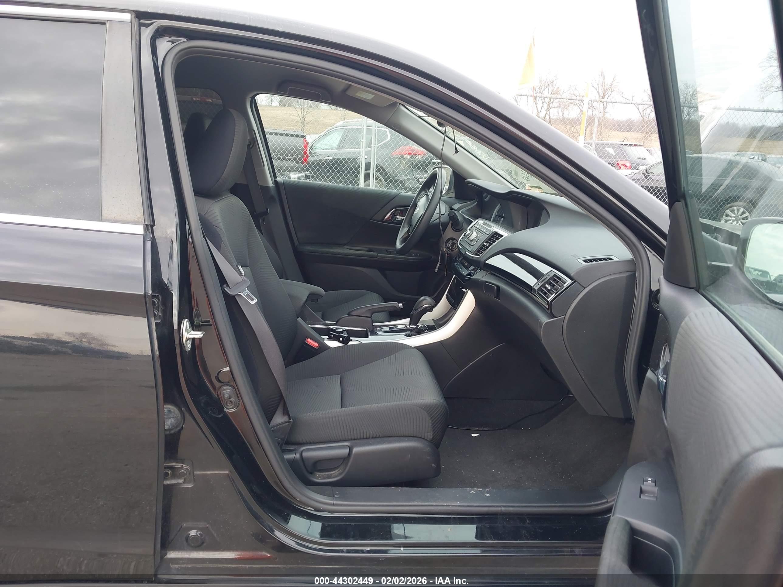 HONDA ACCORD image 5