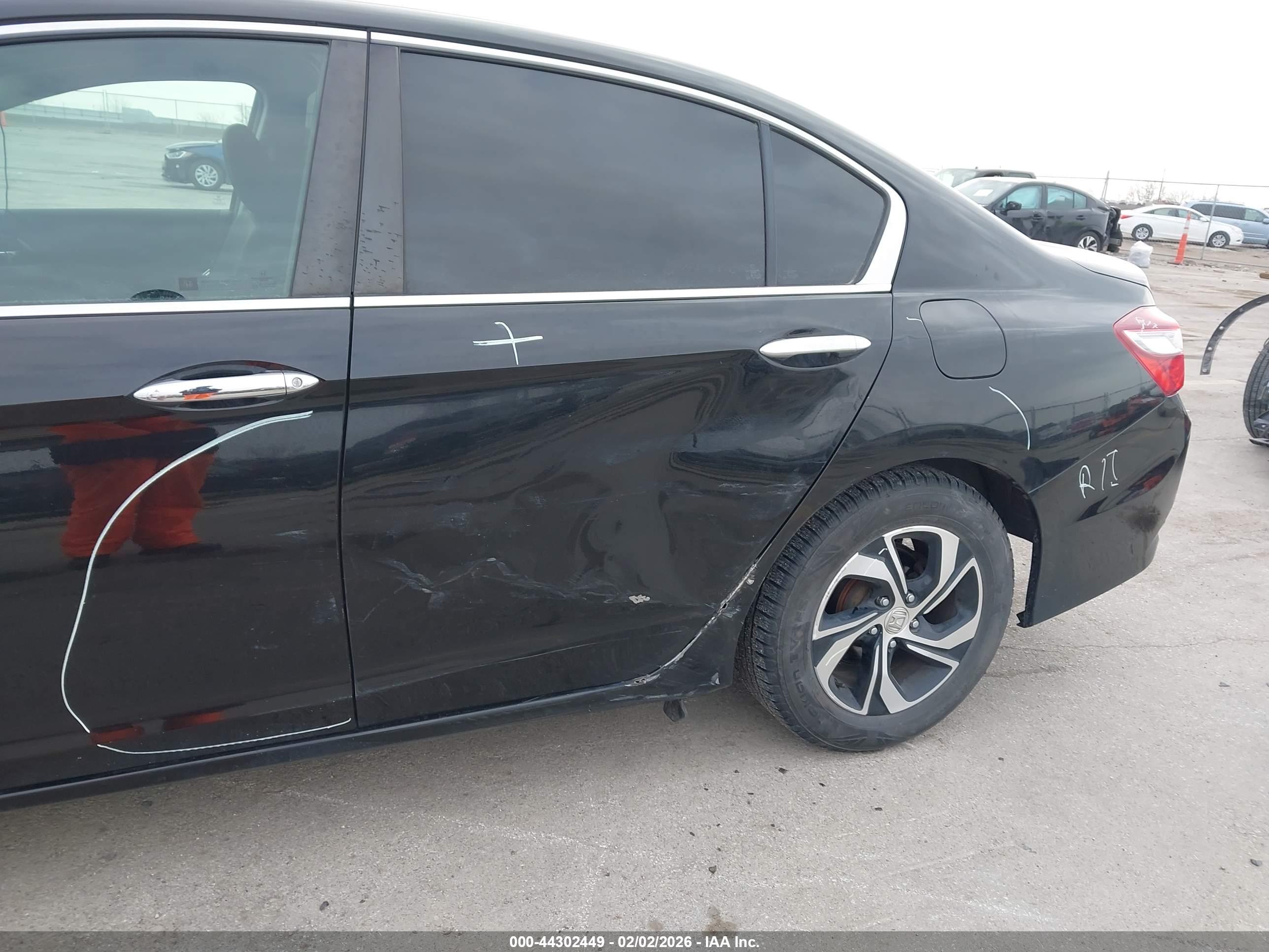 HONDA ACCORD image 6