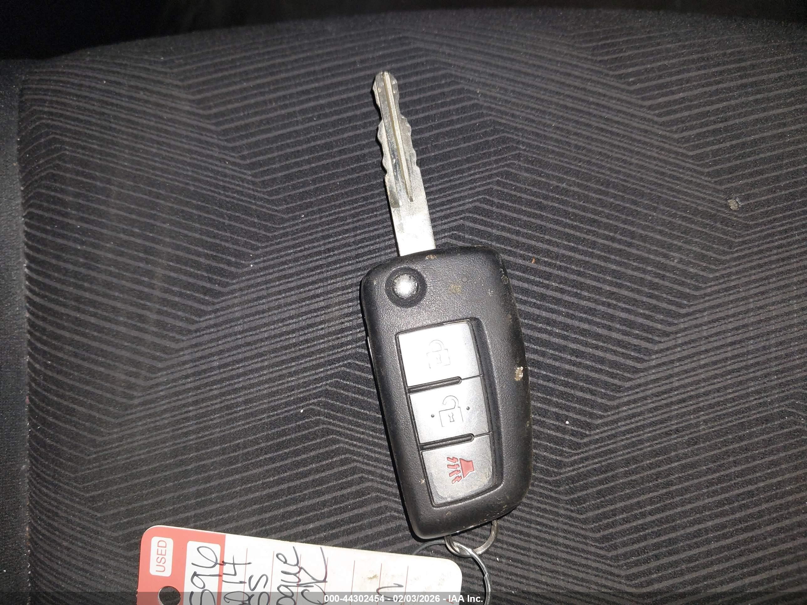 NISSAN ROGUE image 11