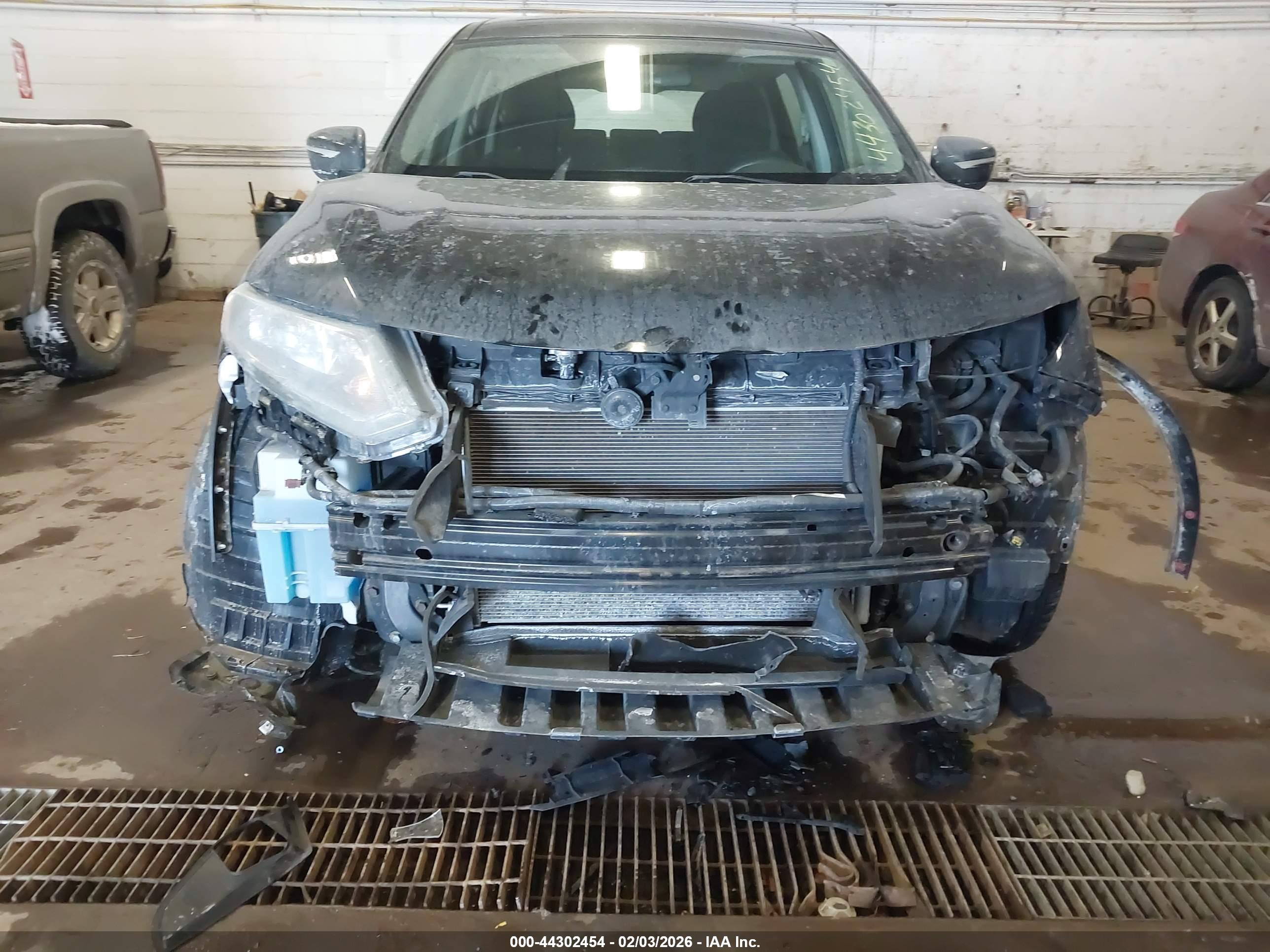 NISSAN ROGUE image 6