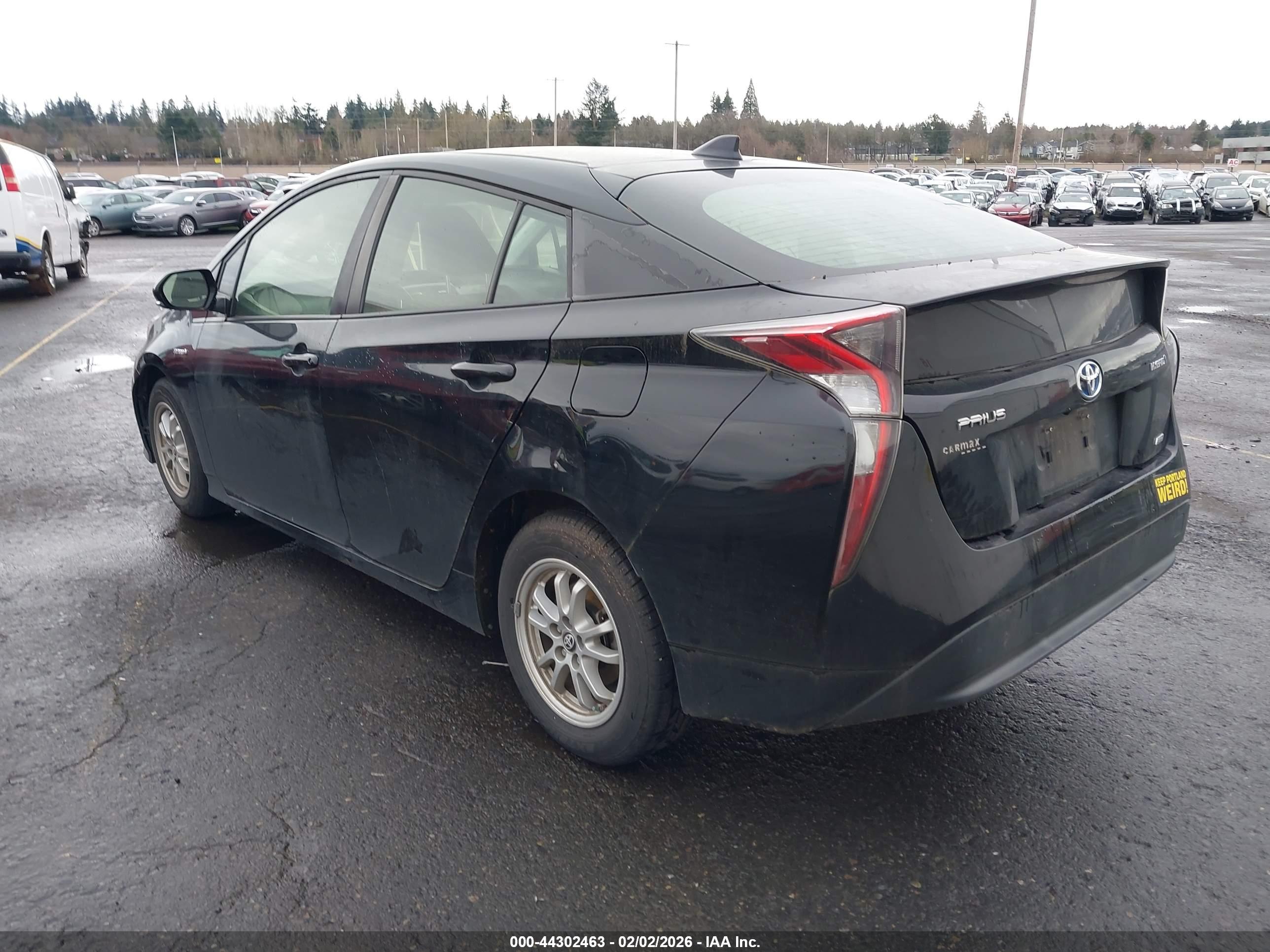 TOYOTA PRIUS image 3