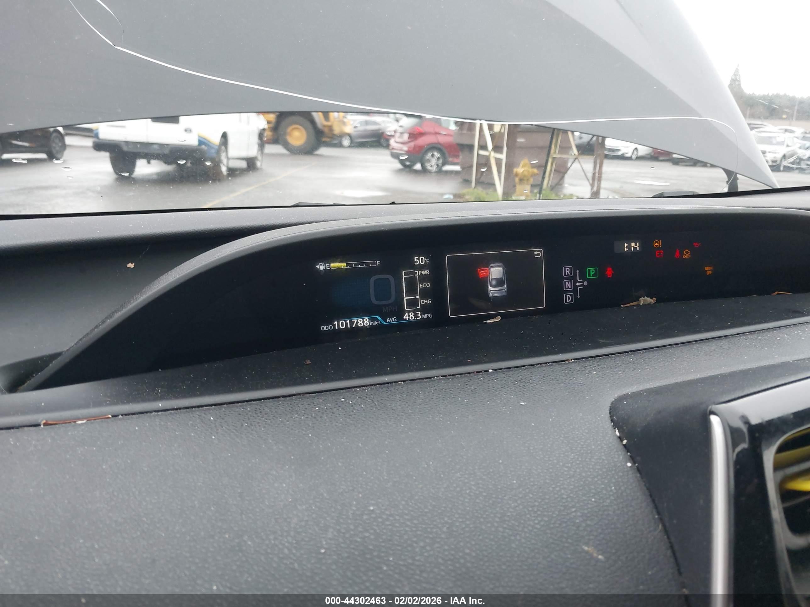 TOYOTA PRIUS image 7