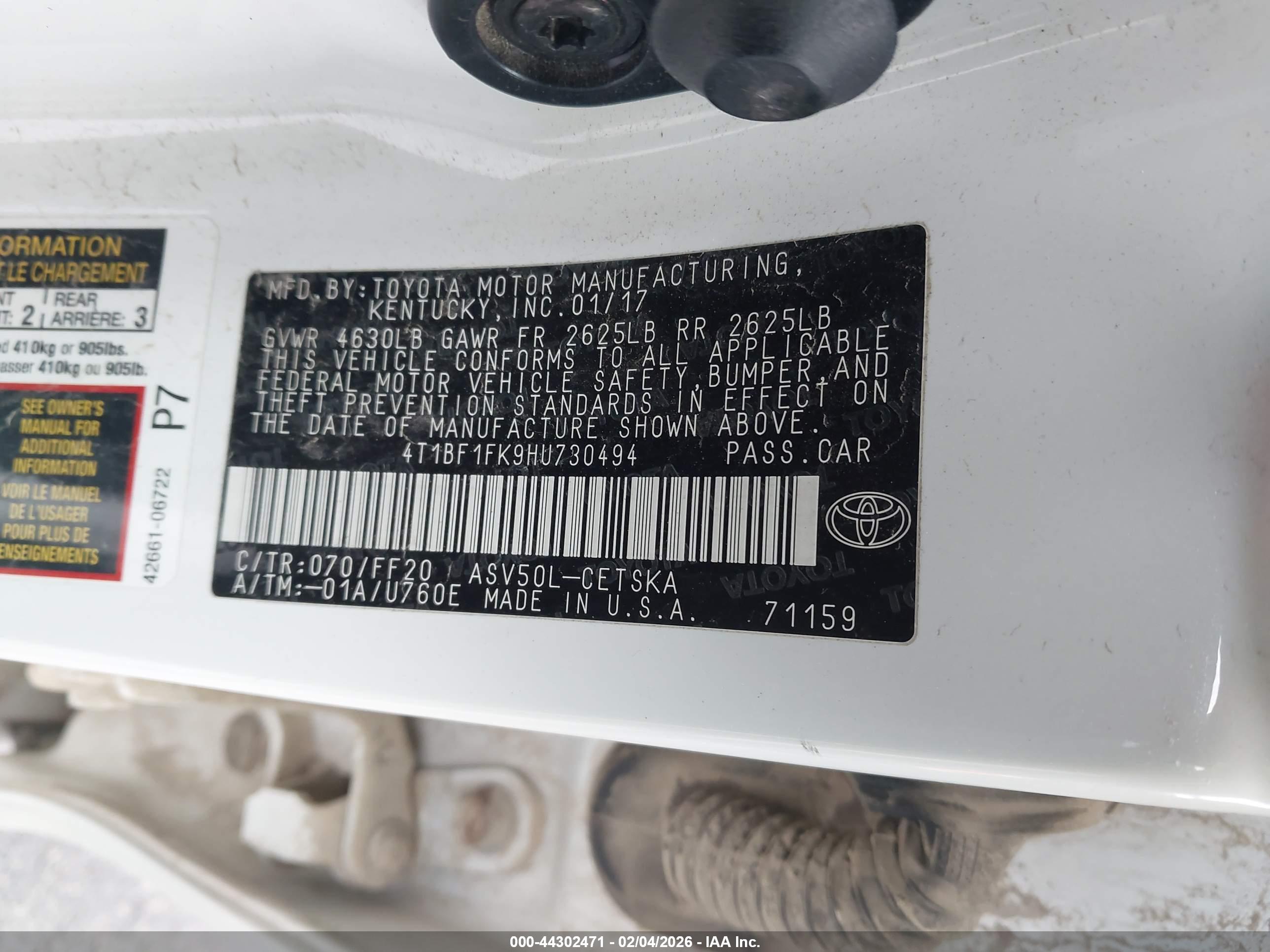 TOYOTA CAMRY image 9