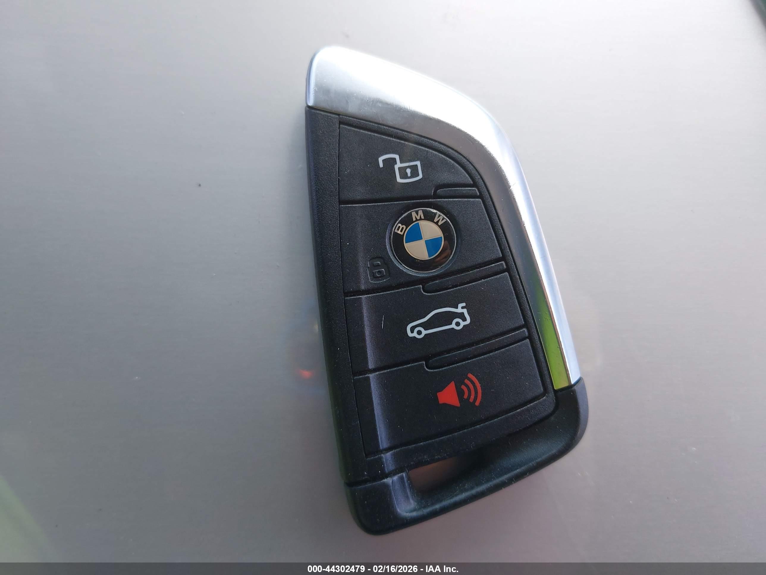 BMW M340I image 11