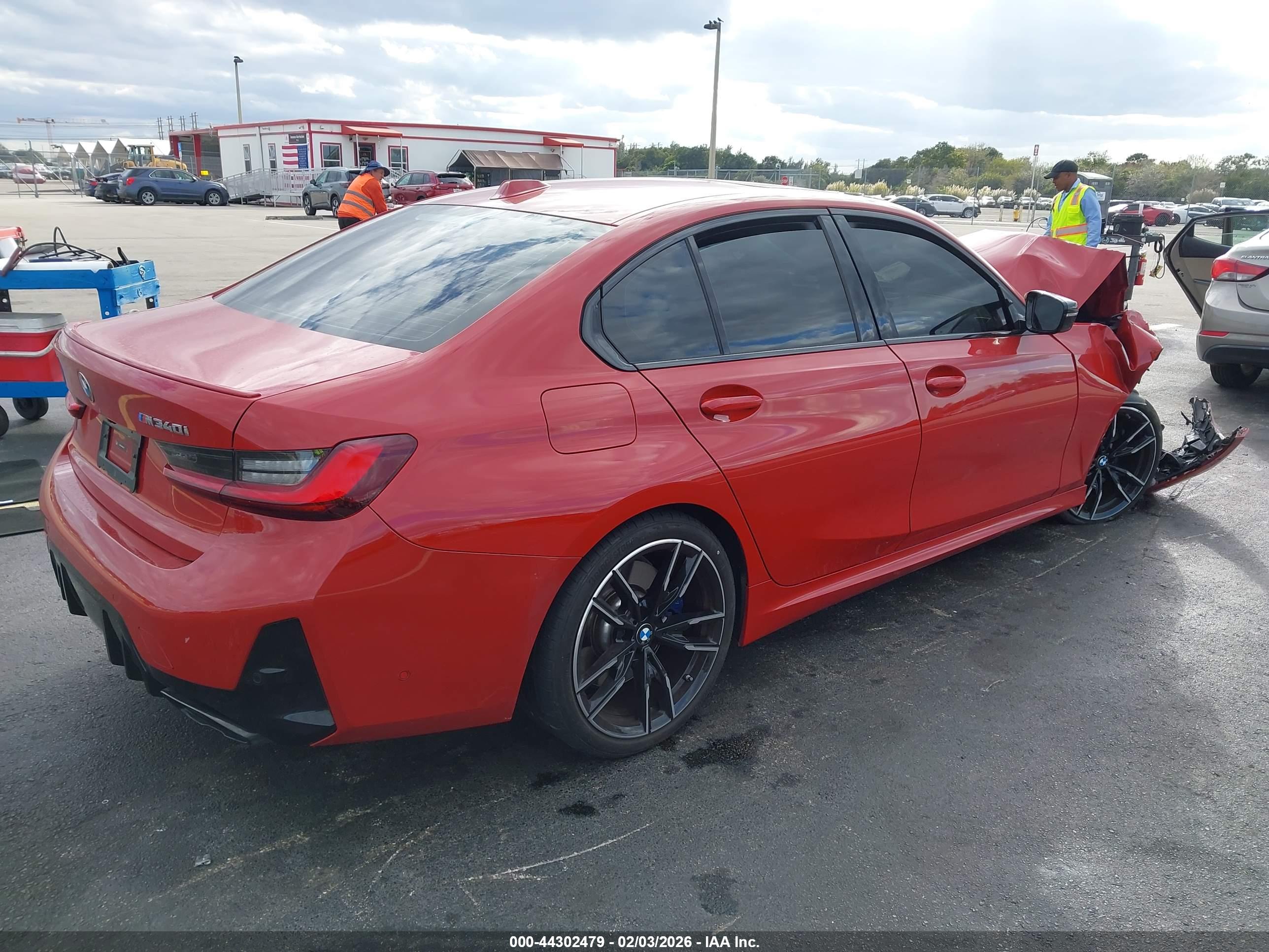 BMW M340I image 4