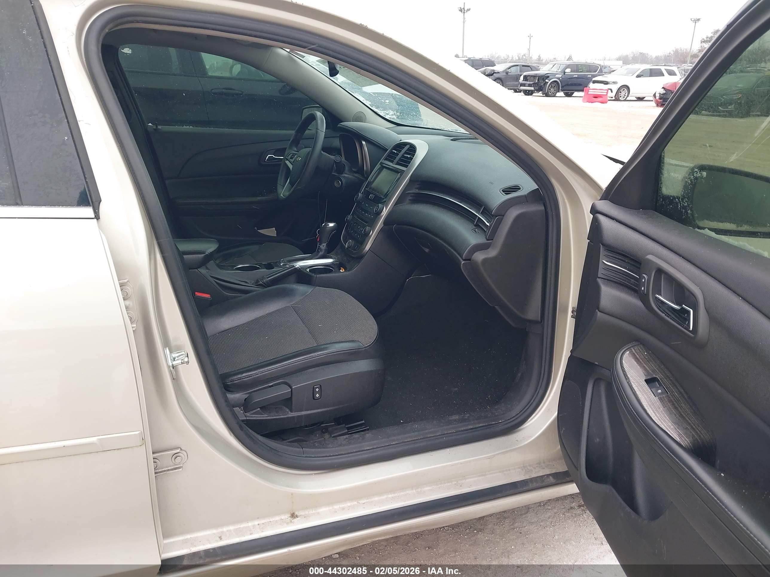 CHEVROLET MALIBU image 5