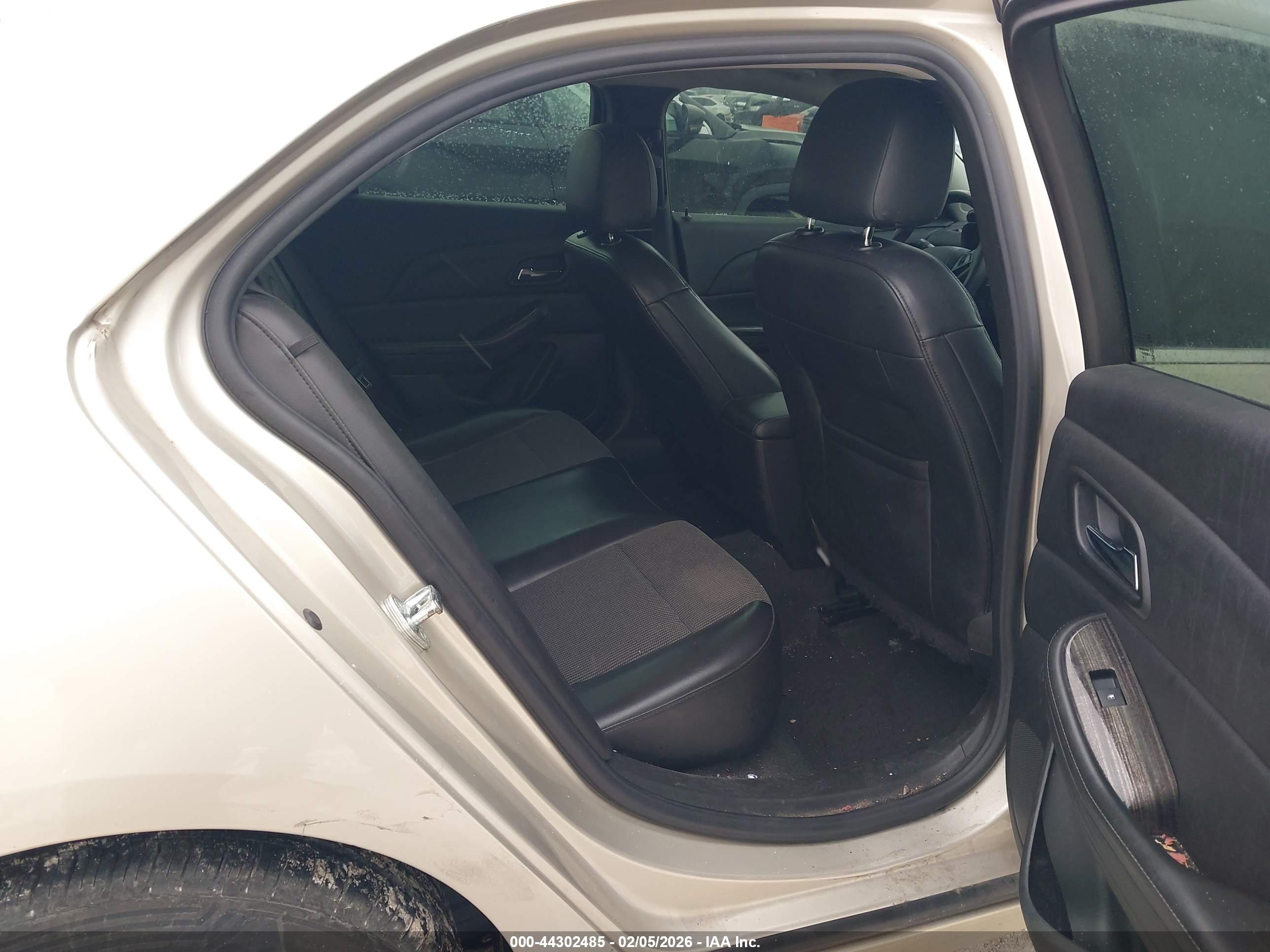 CHEVROLET MALIBU image 8