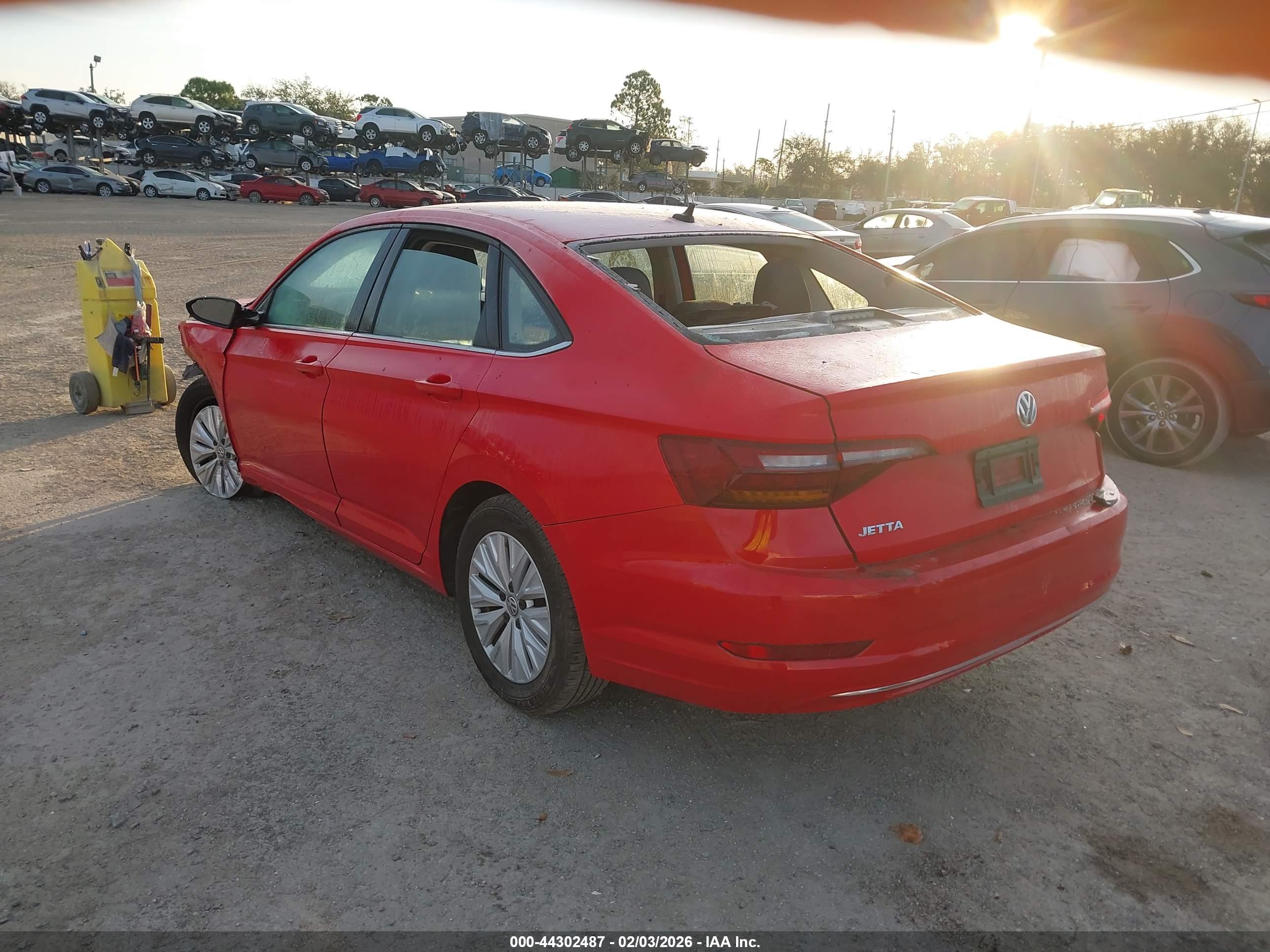 VOLKSWAGEN JETTA image 3