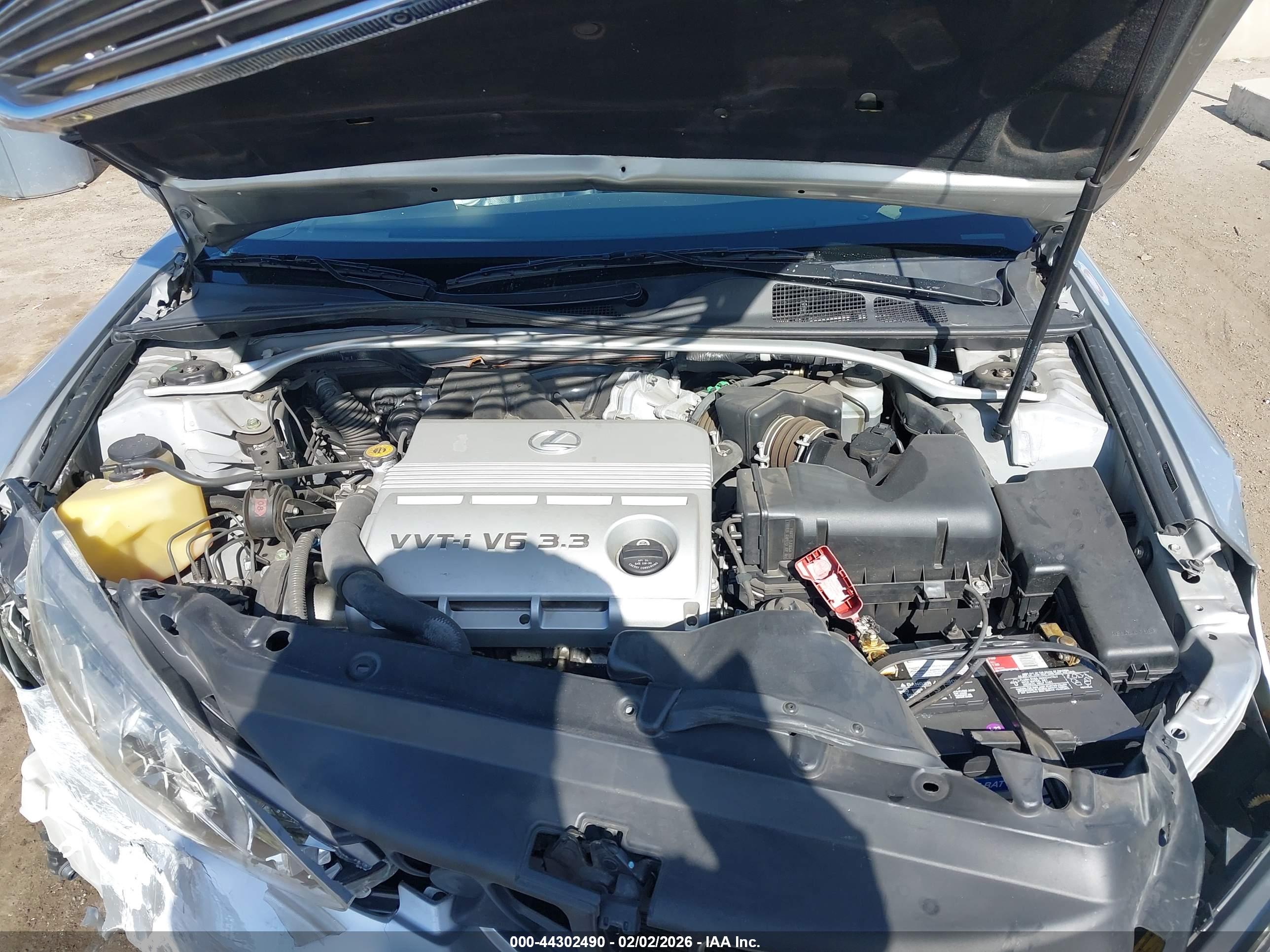 LEXUS ES image 10